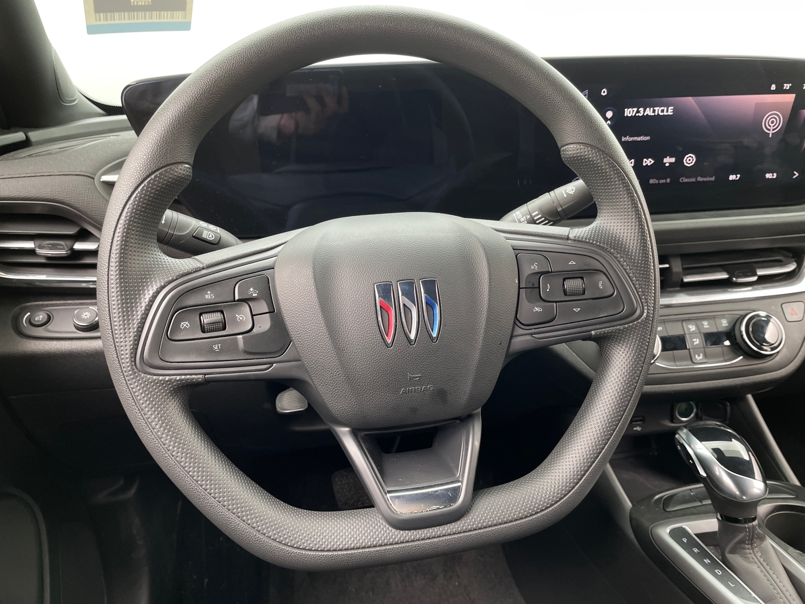 Thumbnail: 2024 Buick Envista - 4