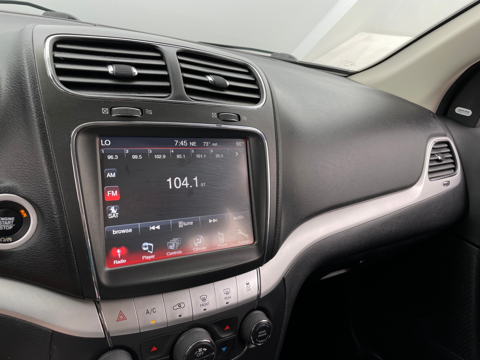 Thumbnail: 2019 Dodge Journey - 3