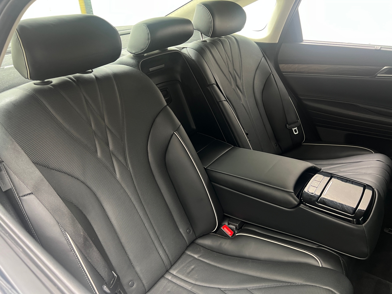 Thumbnail: 2023 Genesis G80 - 5