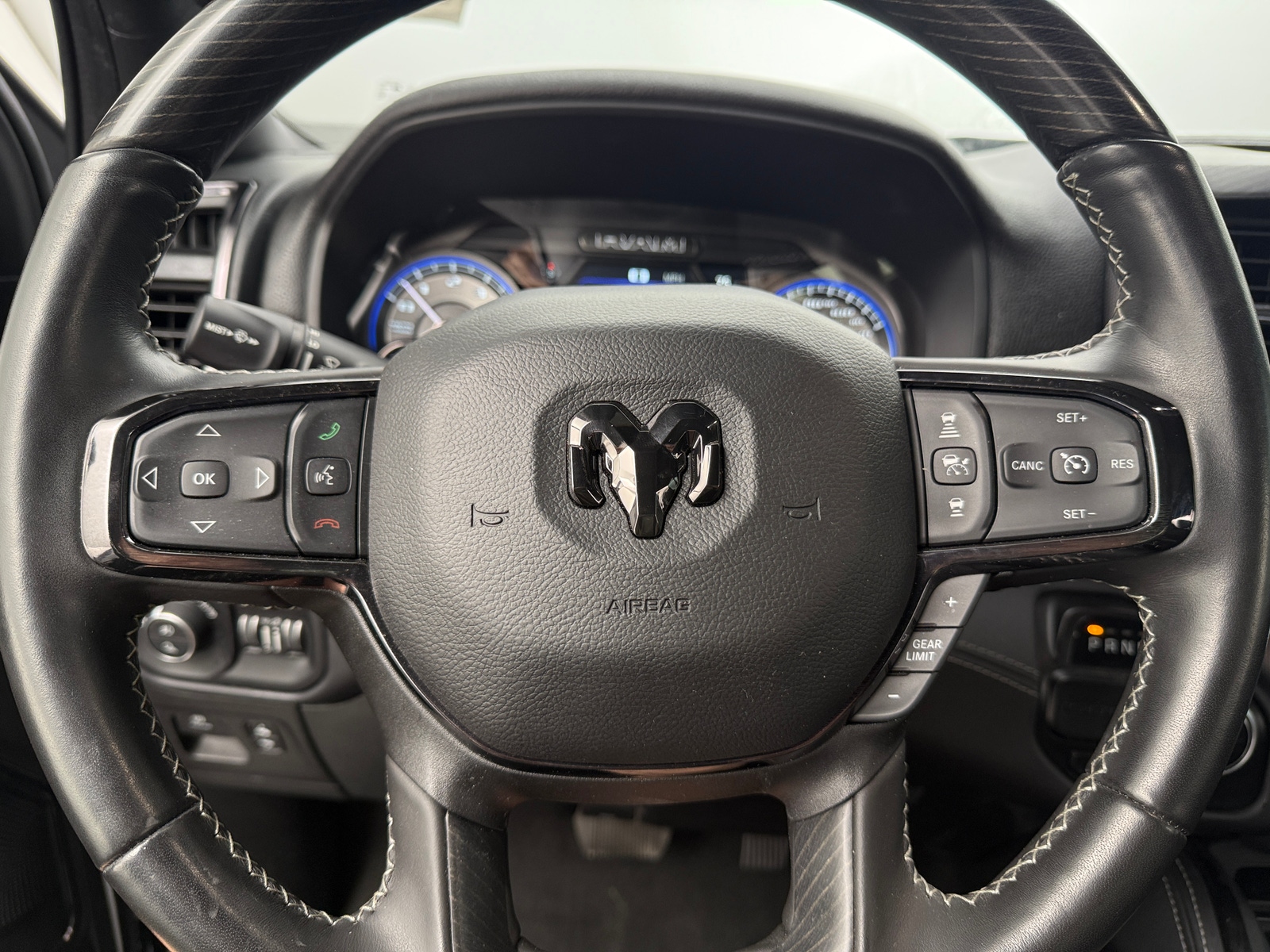 Thumbnail: 2022 RAM 1500 - 4