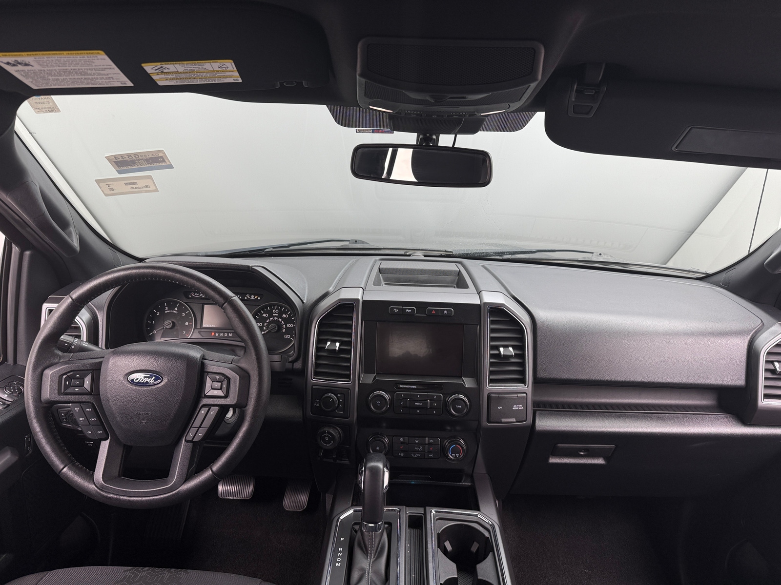Thumbnail: 2019 Ford Econoline - 3
