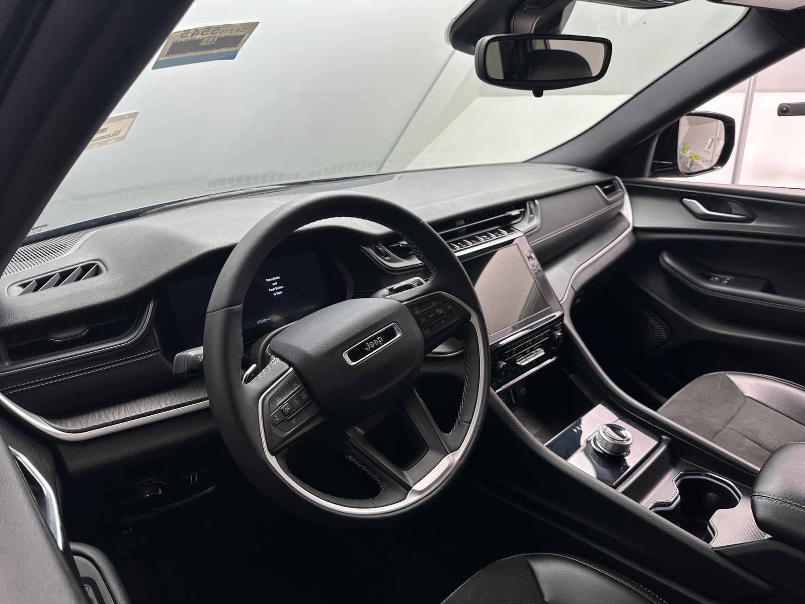 Thumbnail: 2024 Jeep Grand Cherokee L - 3
