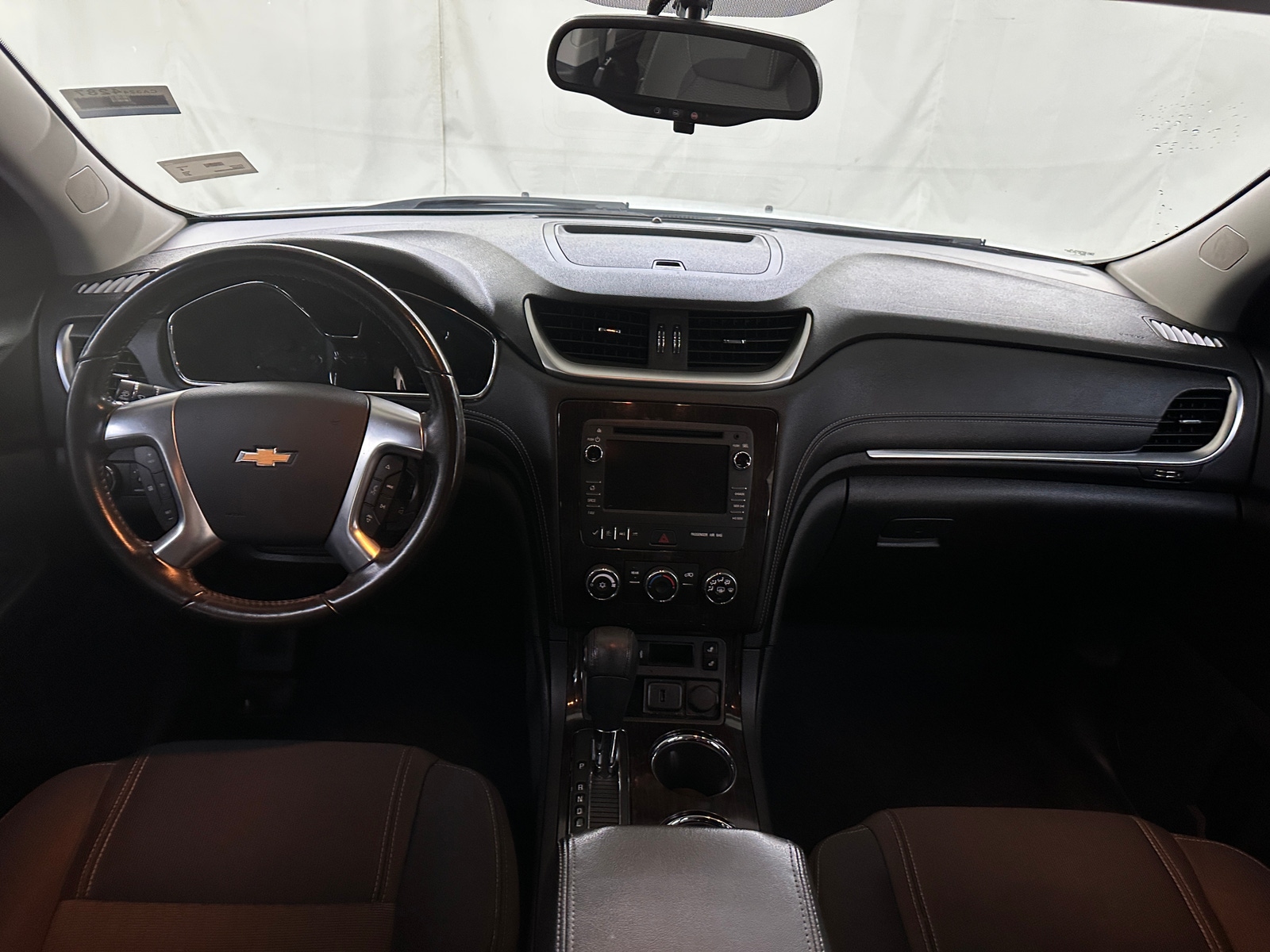 Thumbnail: 2017 Chevrolet Traverse - 3