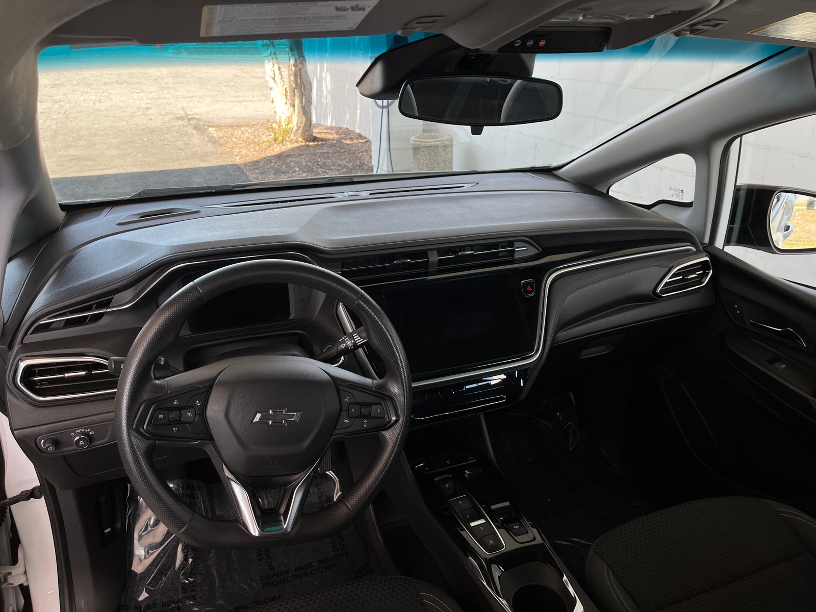 Thumbnail: 2023 Chevrolet Bolt EV - 3