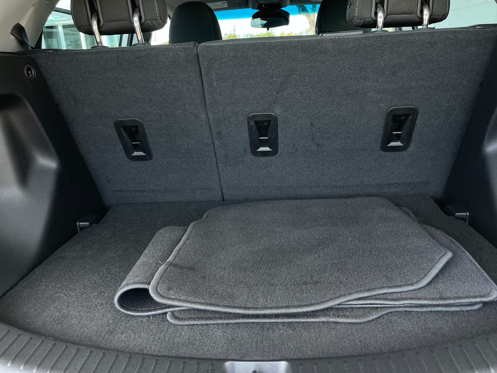 Thumbnail: 2023 Chevrolet Bolt EV - 6