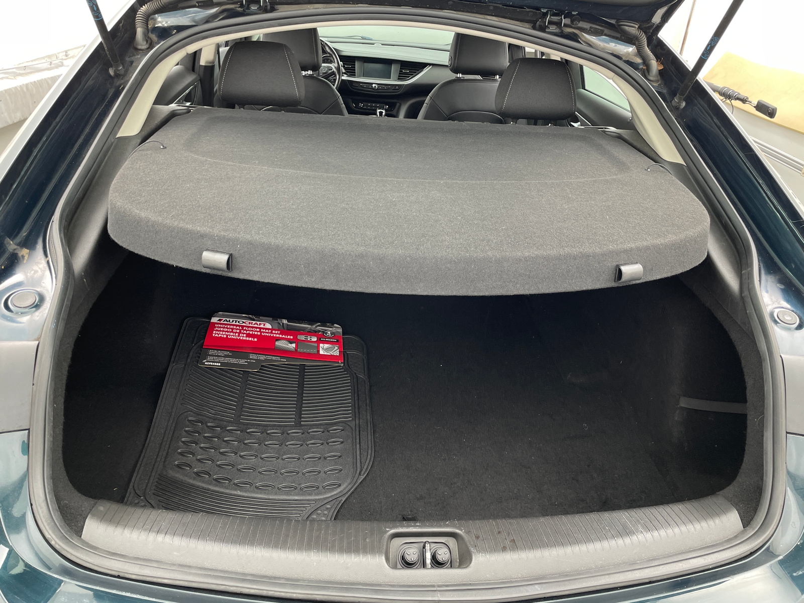 Thumbnail: 2018 Buick Regal - 7