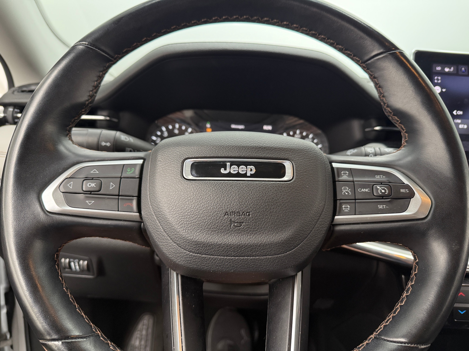 Thumbnail: 2022 Jeep Compass - 4