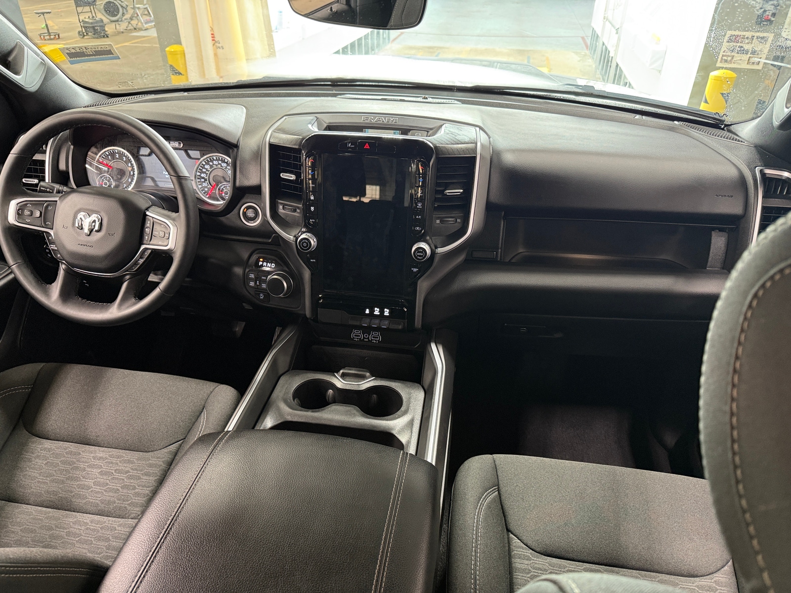 Thumbnail: 2025 RAM 1500 - 3