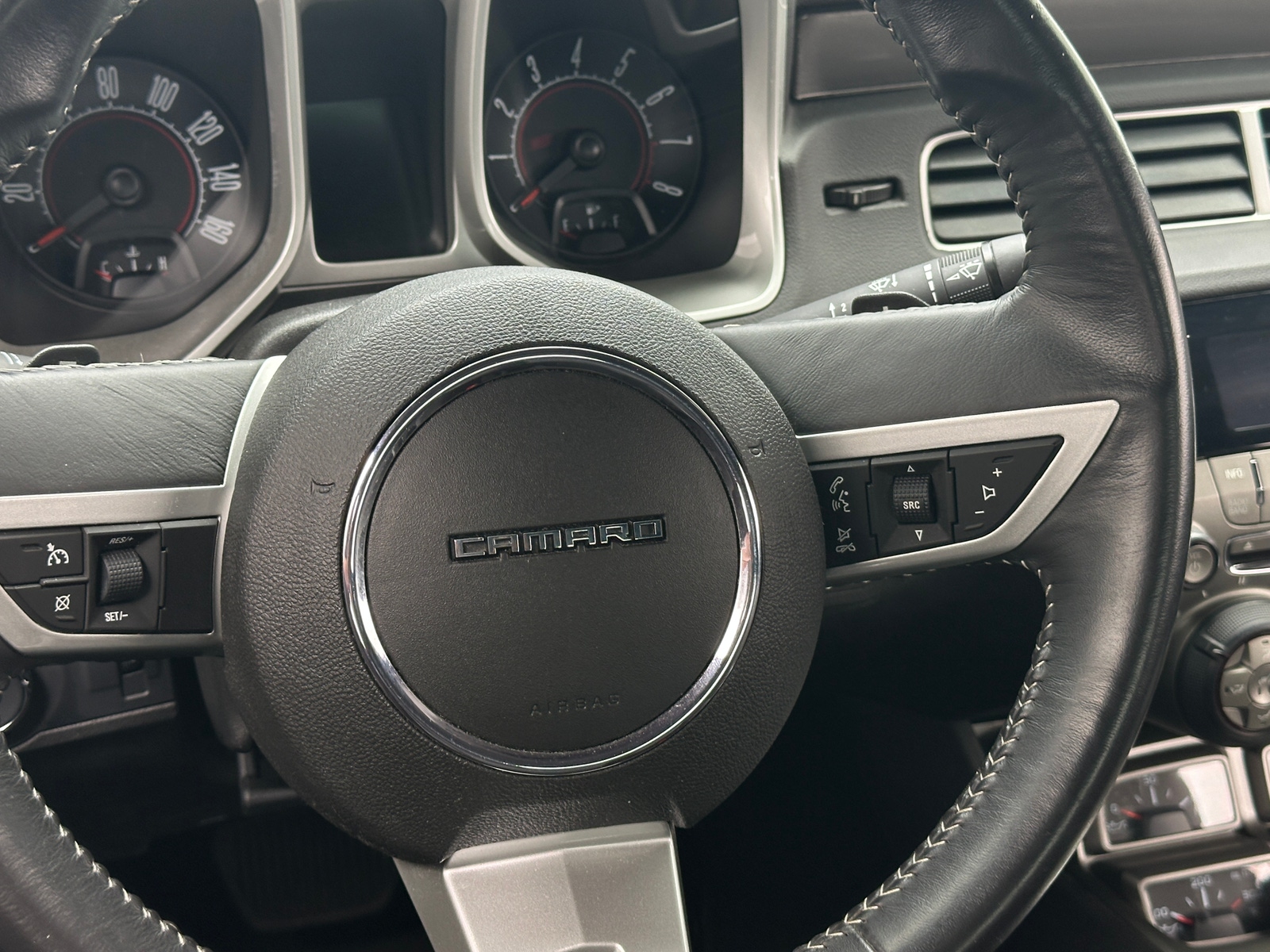 Thumbnail: 2011 Chevrolet Camaro - 4