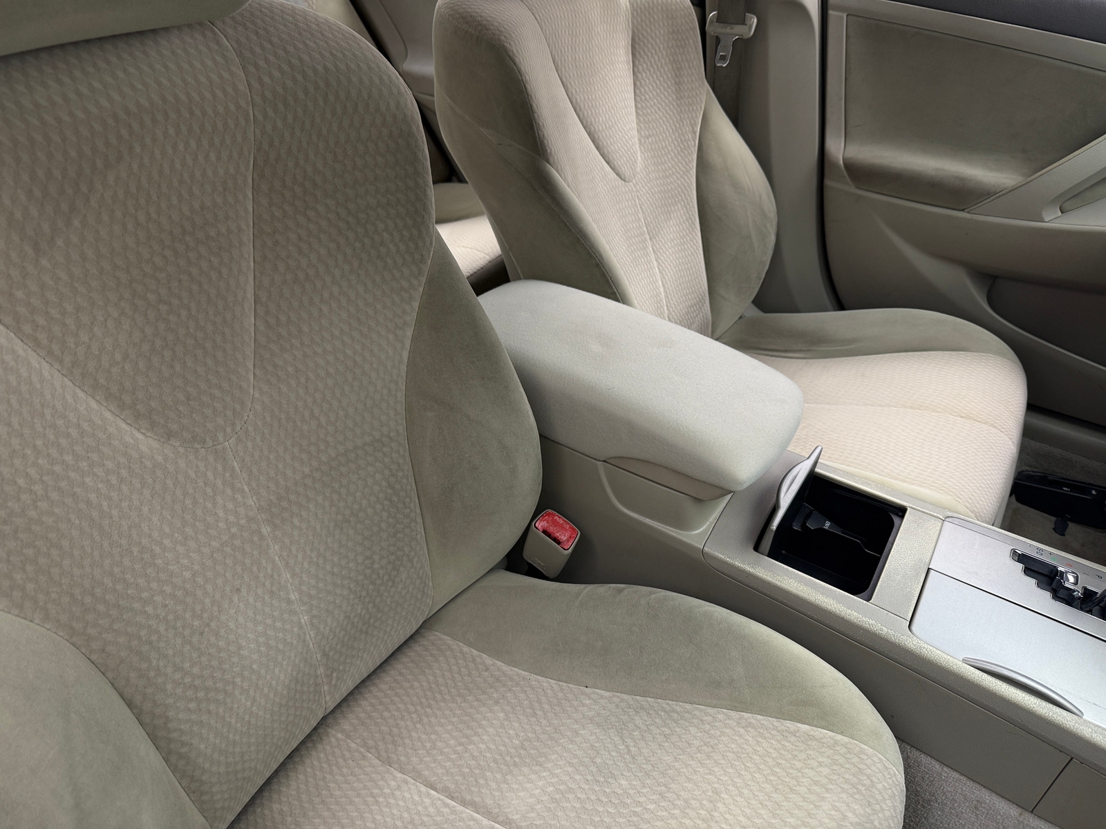 Thumbnail: 2010 Toyota Camry - 2
