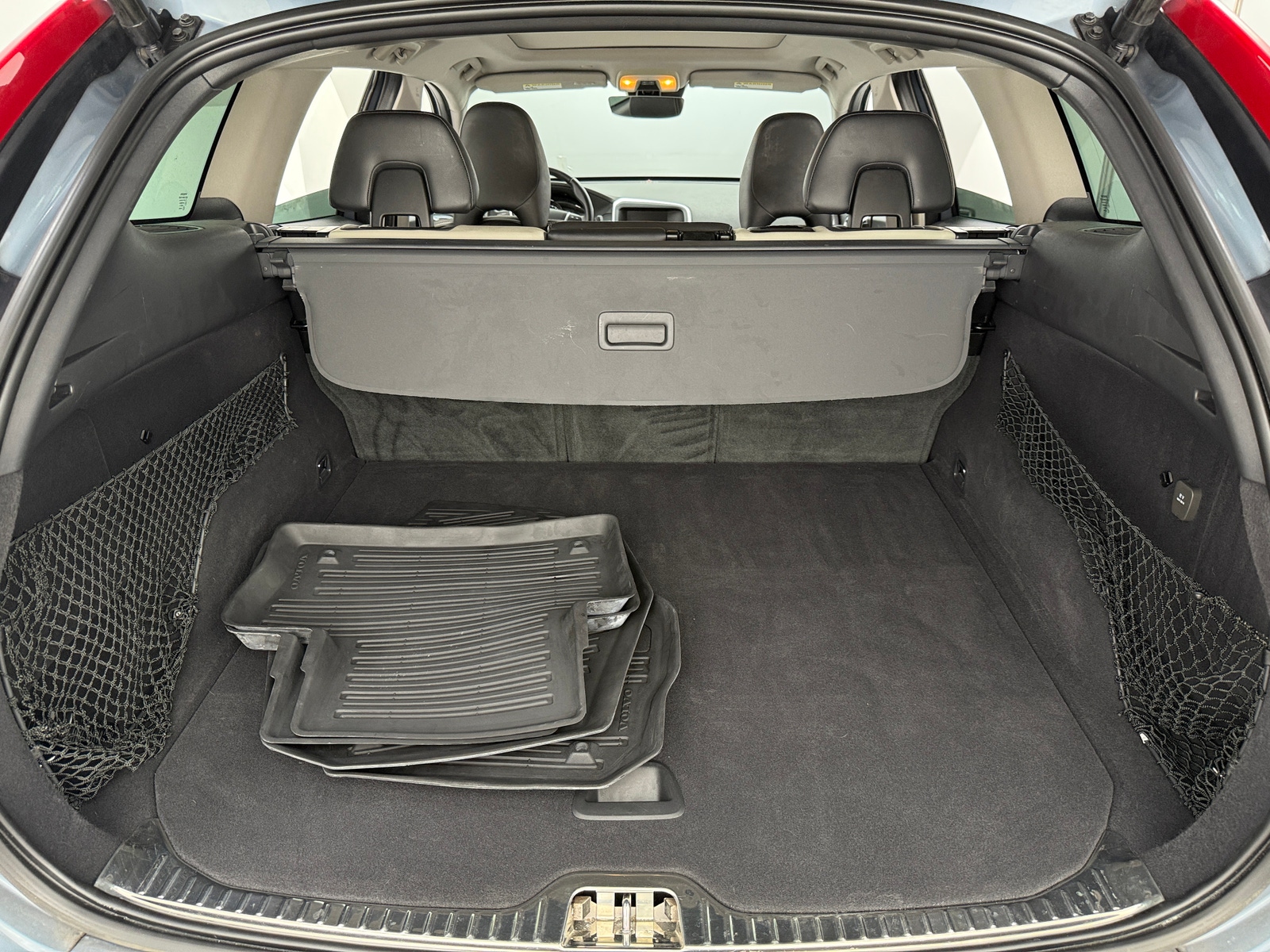 Thumbnail: 2017 Volvo XC60 - 6