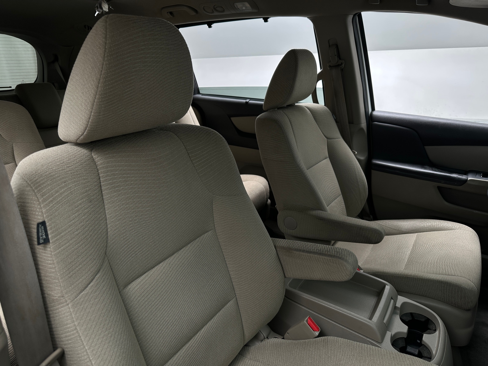 Thumbnail: 2012 Honda Odyssey - 2