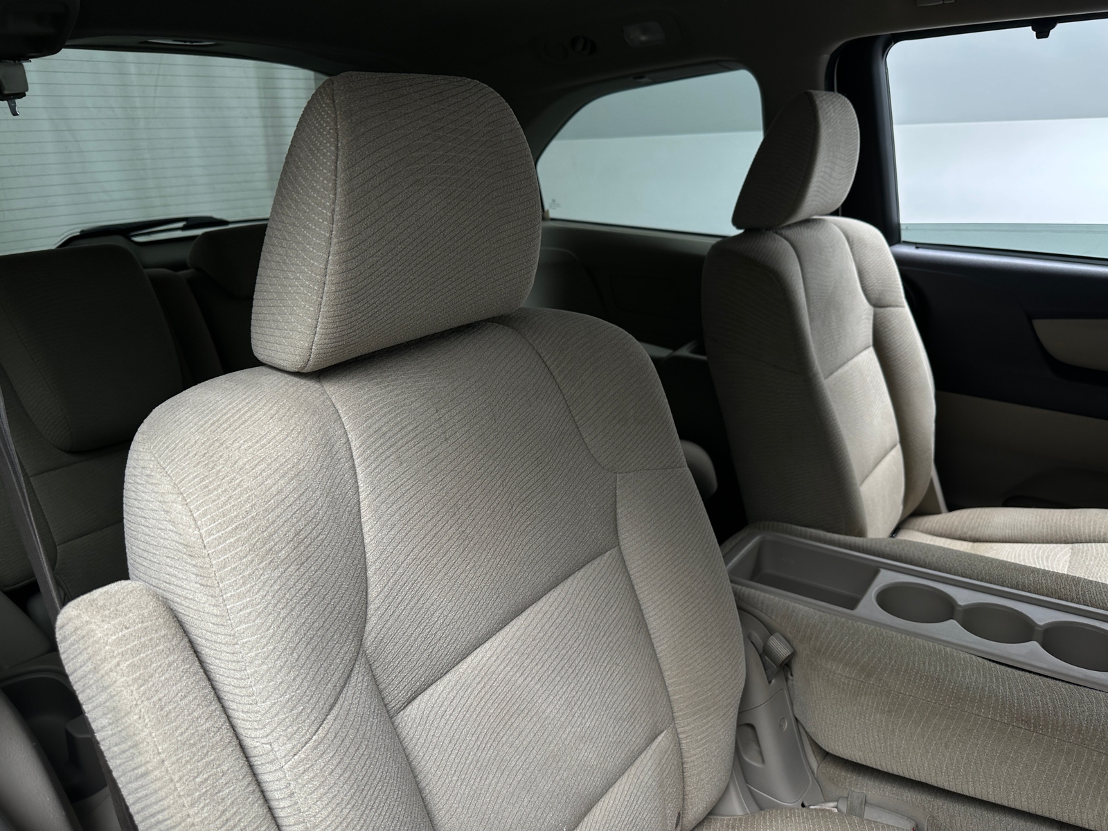 Thumbnail: 2012 Honda Odyssey - 6
