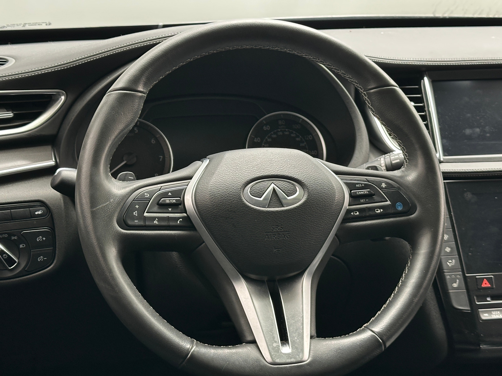 Thumbnail: 2022 INFINITI QX50 - 4