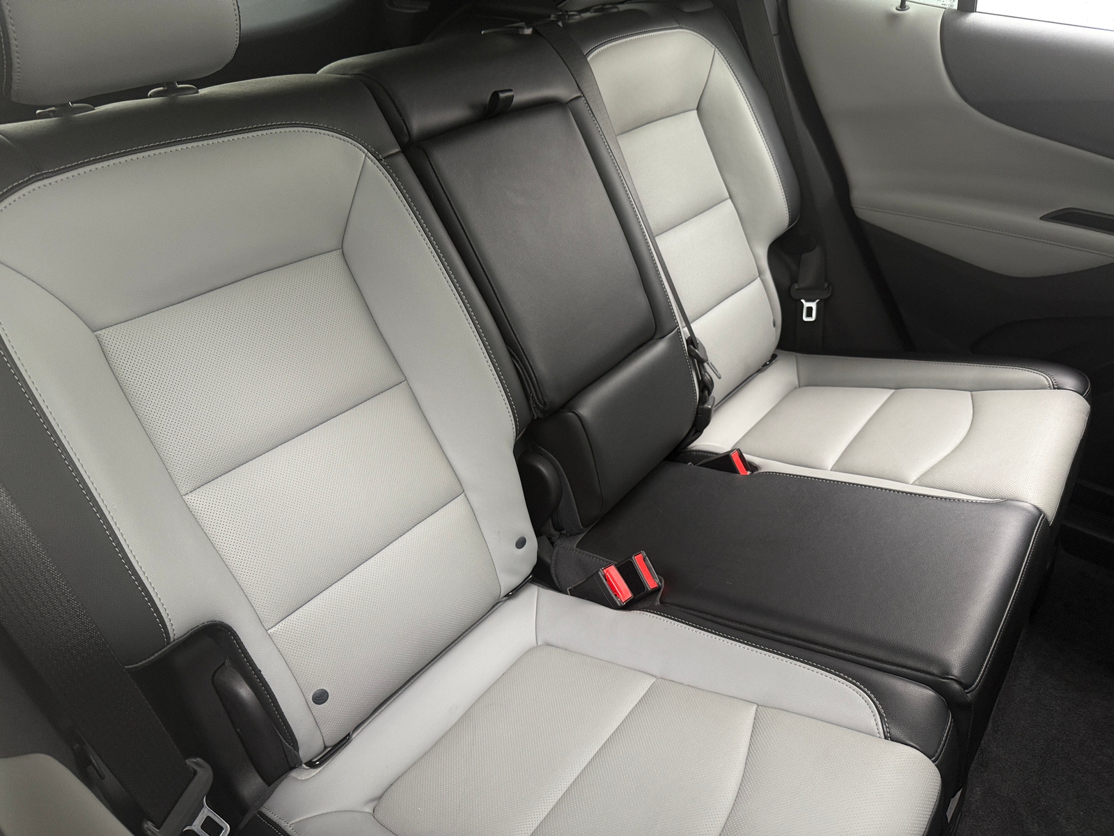 Thumbnail: 2019 Chevrolet Equinox - 5
