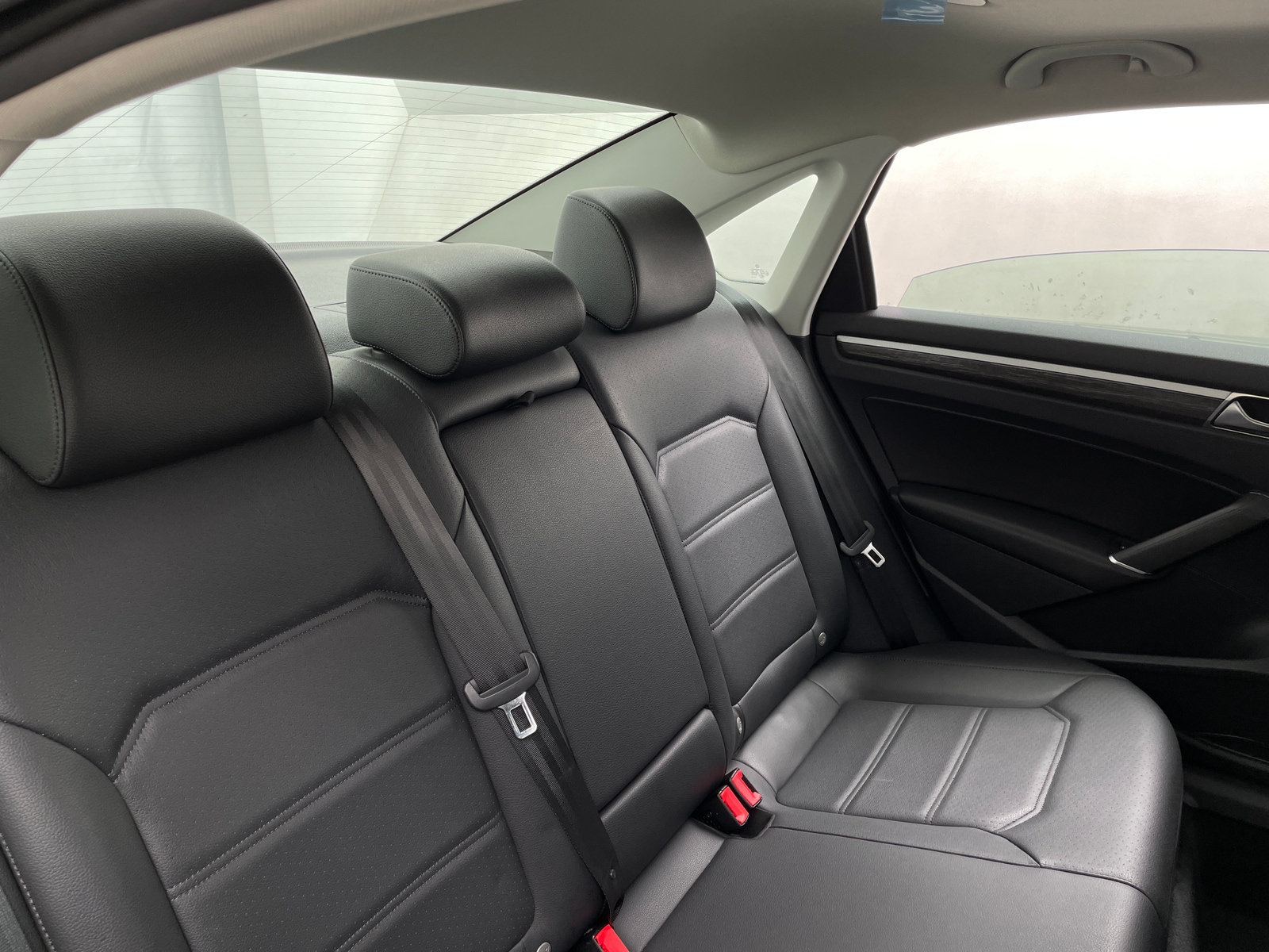 Thumbnail: 2018 Volkswagen Passat - 5