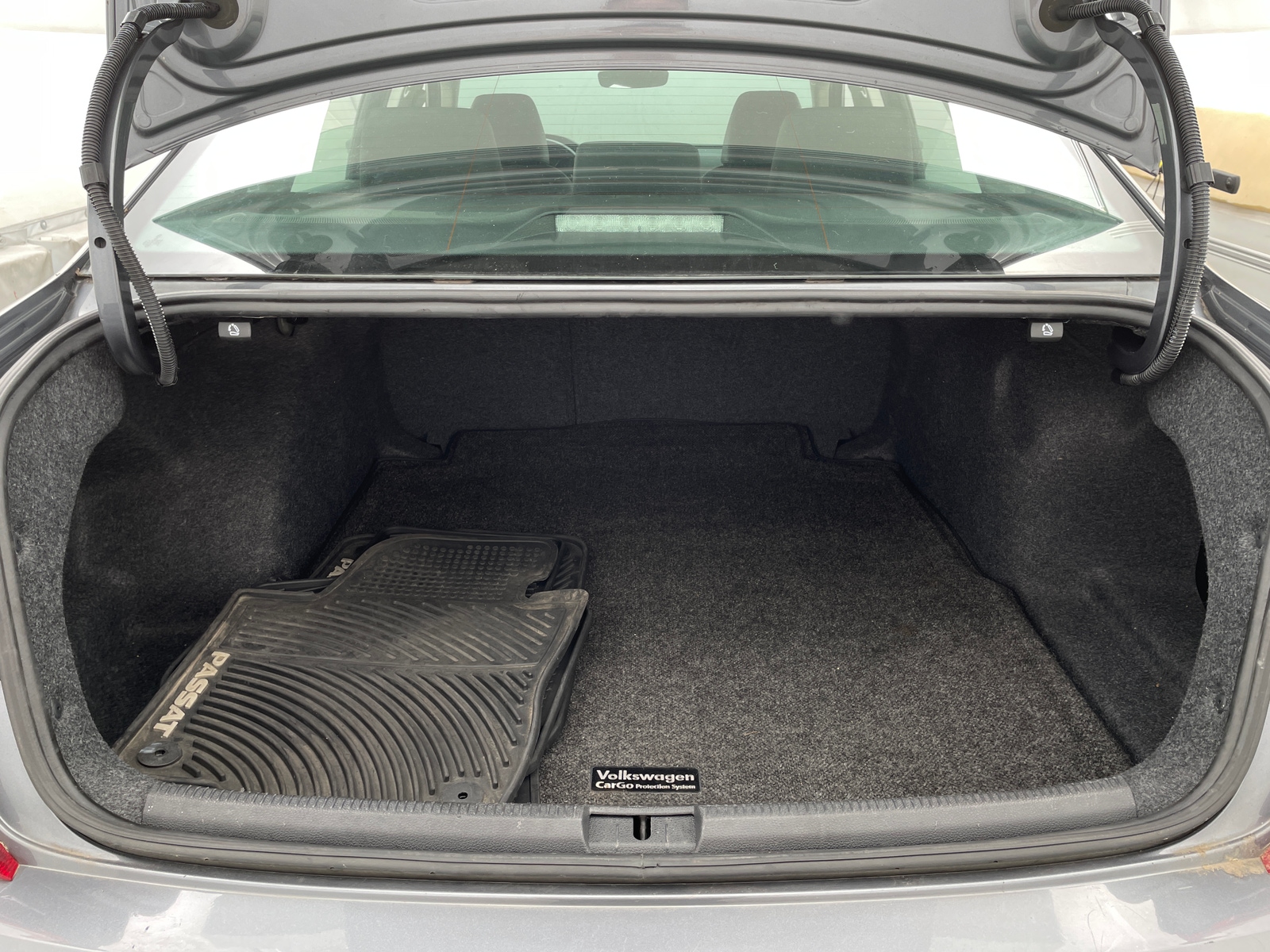 Thumbnail: 2018 Volkswagen Passat - 6