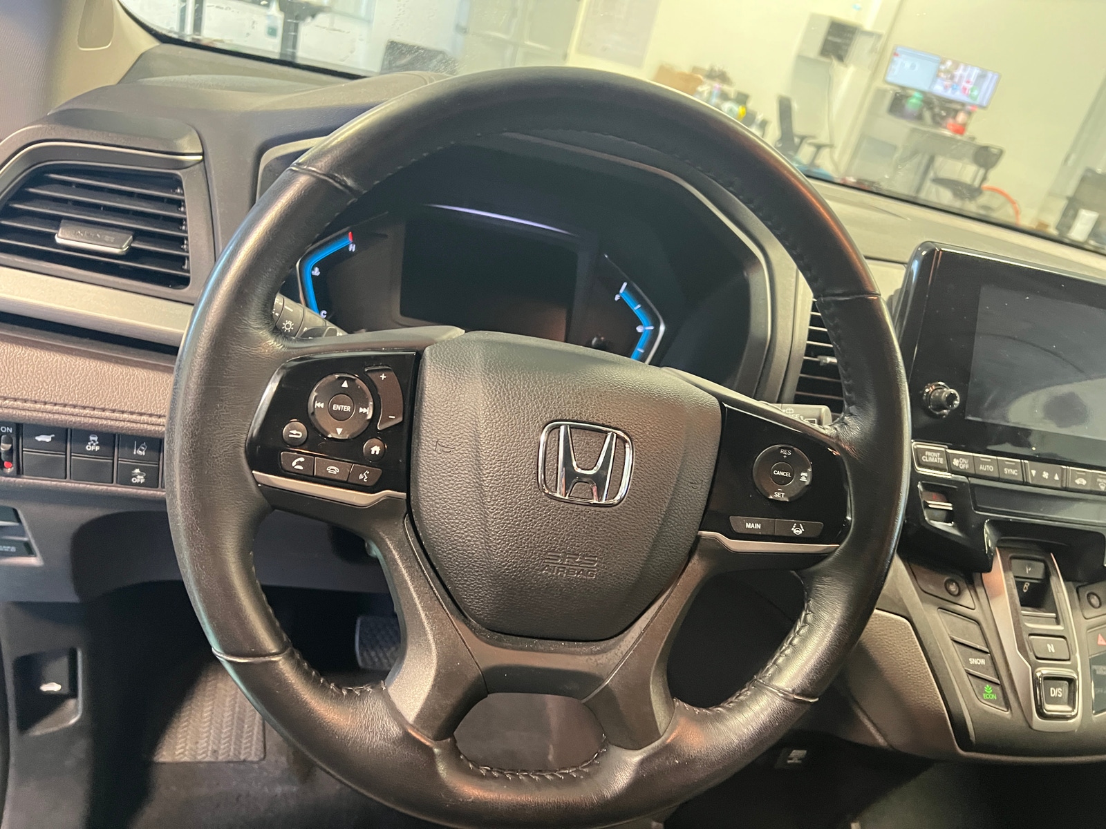 Thumbnail: 2019 Honda Odyssey - 4