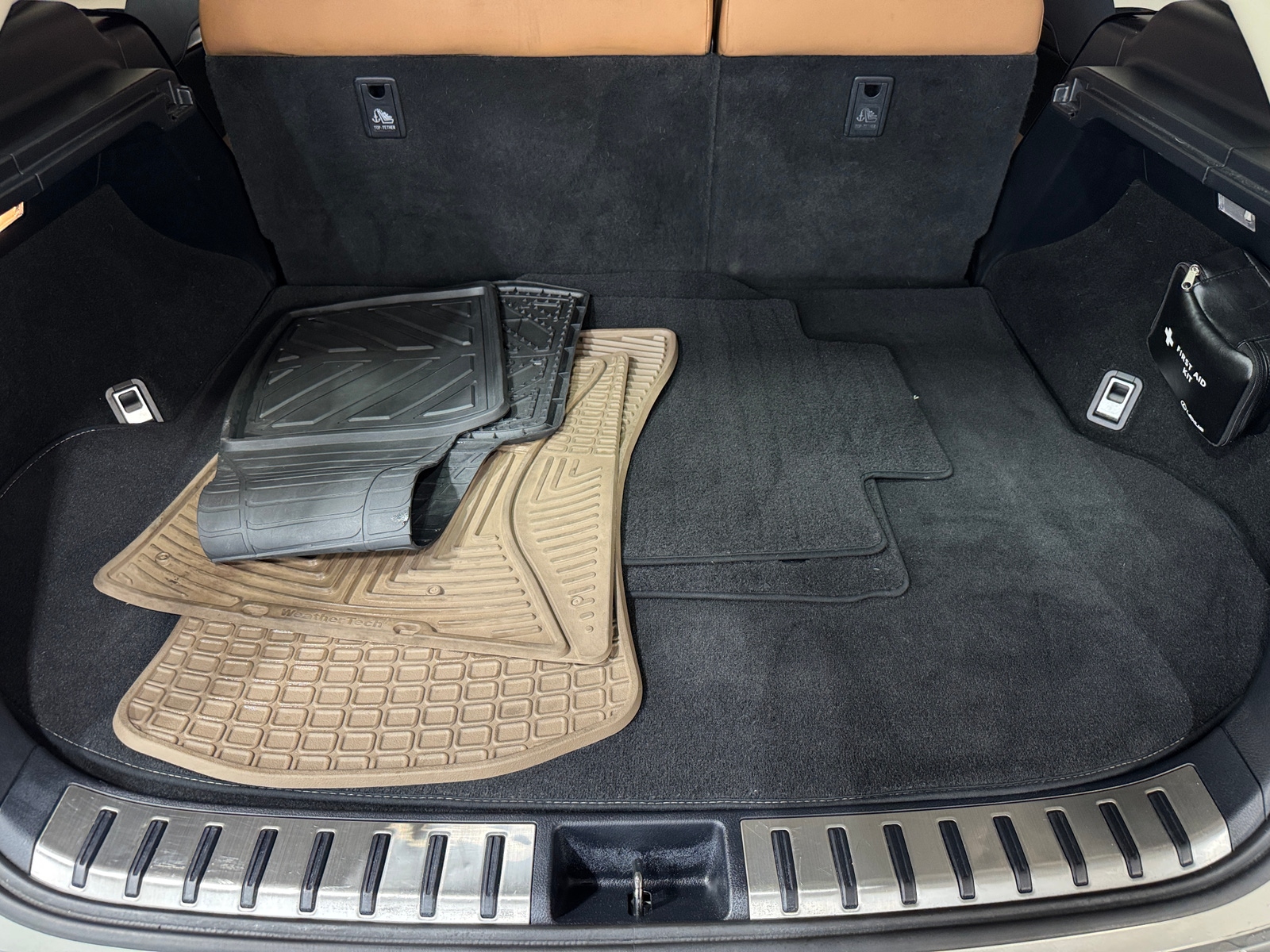 Thumbnail: 2015 Lexus NX - 6