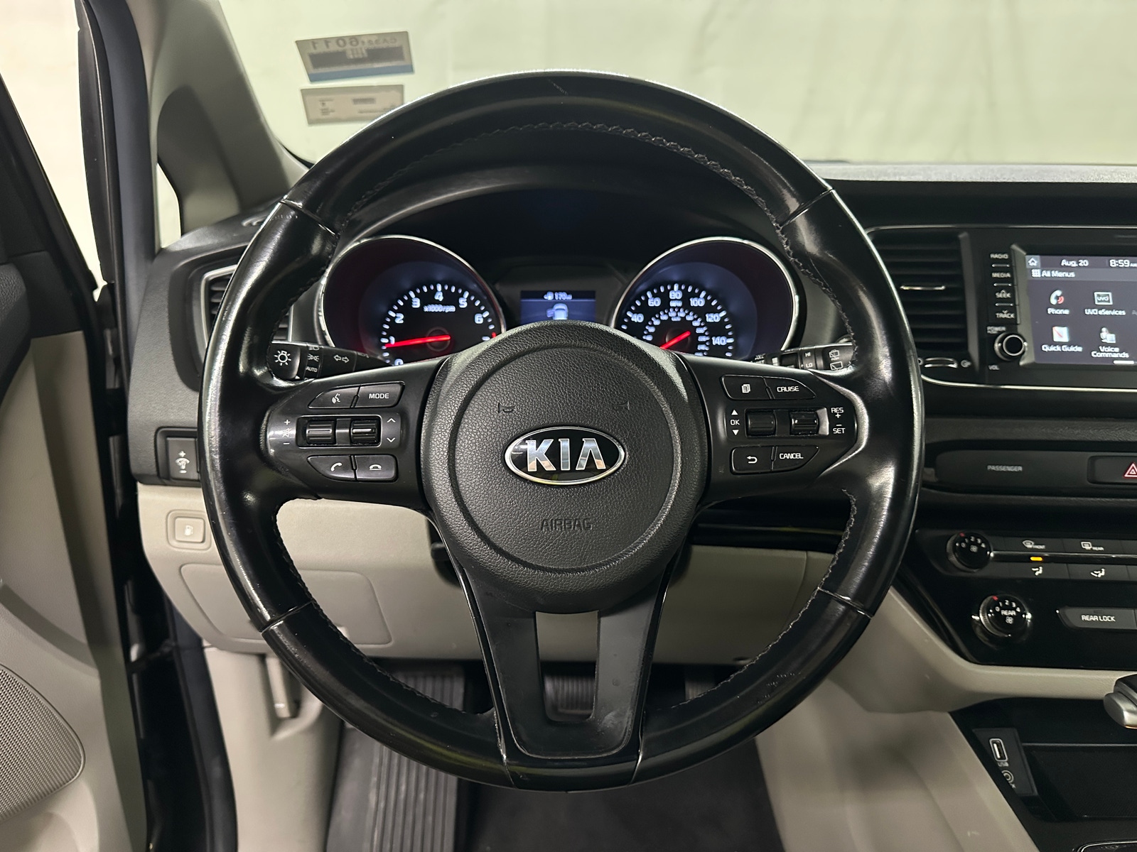 Thumbnail: 2020 Kia Sedona - 4