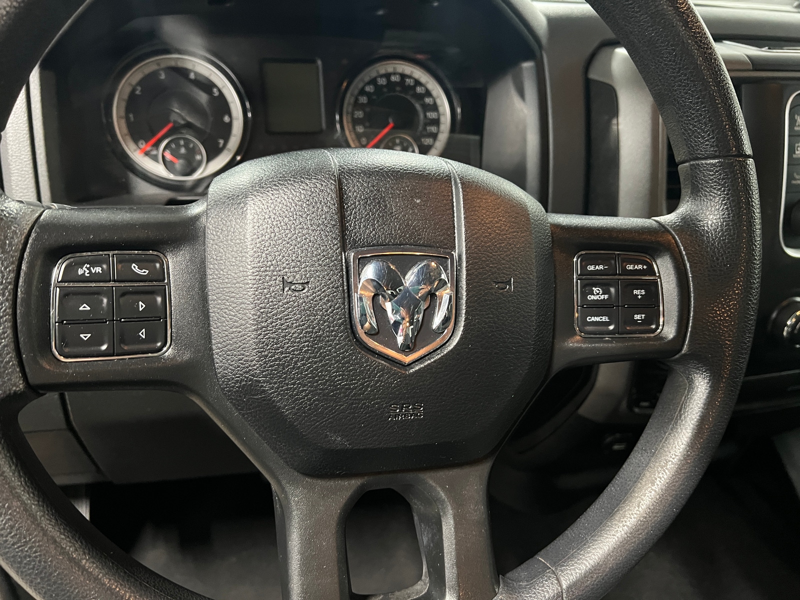 Thumbnail: 2020 RAM 1500 Classic - 5