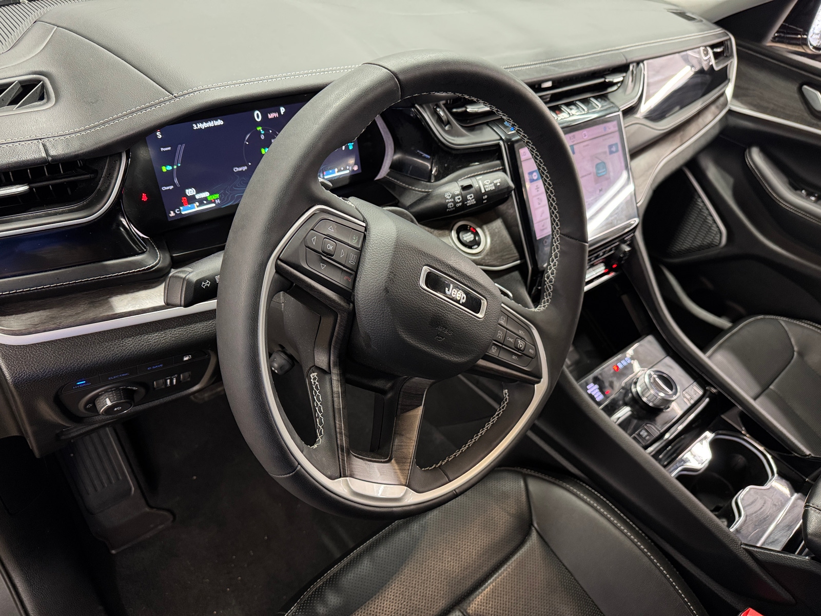 Thumbnail: 2022 Jeep Grand Cherokee - 2