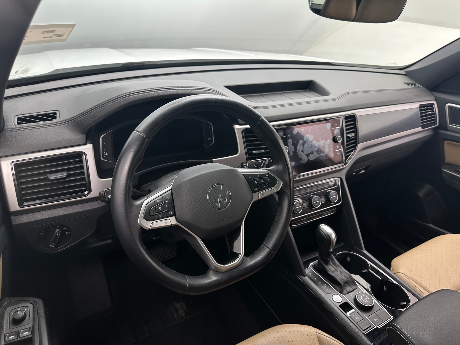 Thumbnail: 2020 Volkswagen Atlas - 2