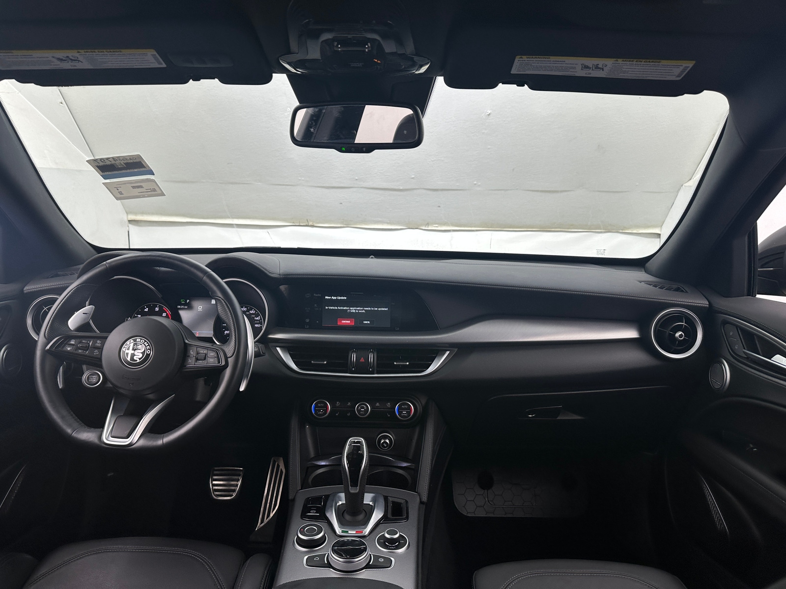 Thumbnail: 2022 Alfa Romeo Stelvio - 2