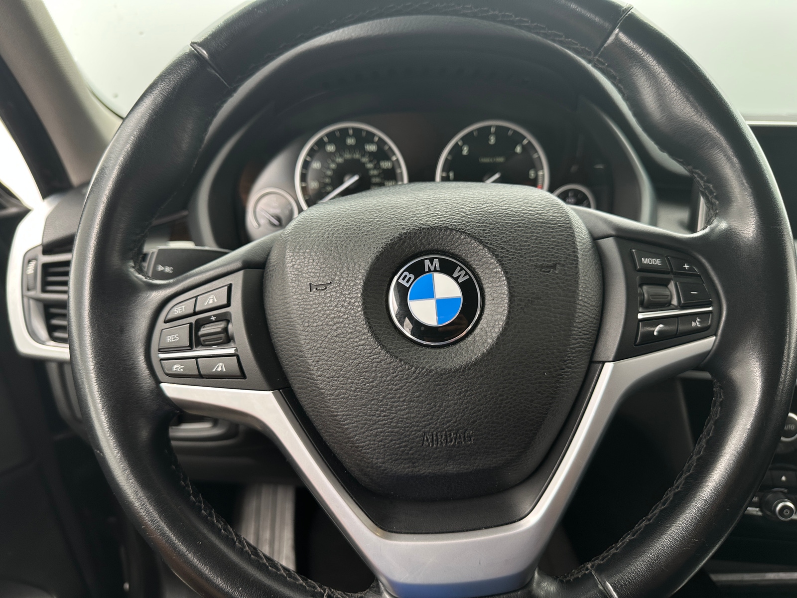 Thumbnail: 2015 BMW X5 - 4
