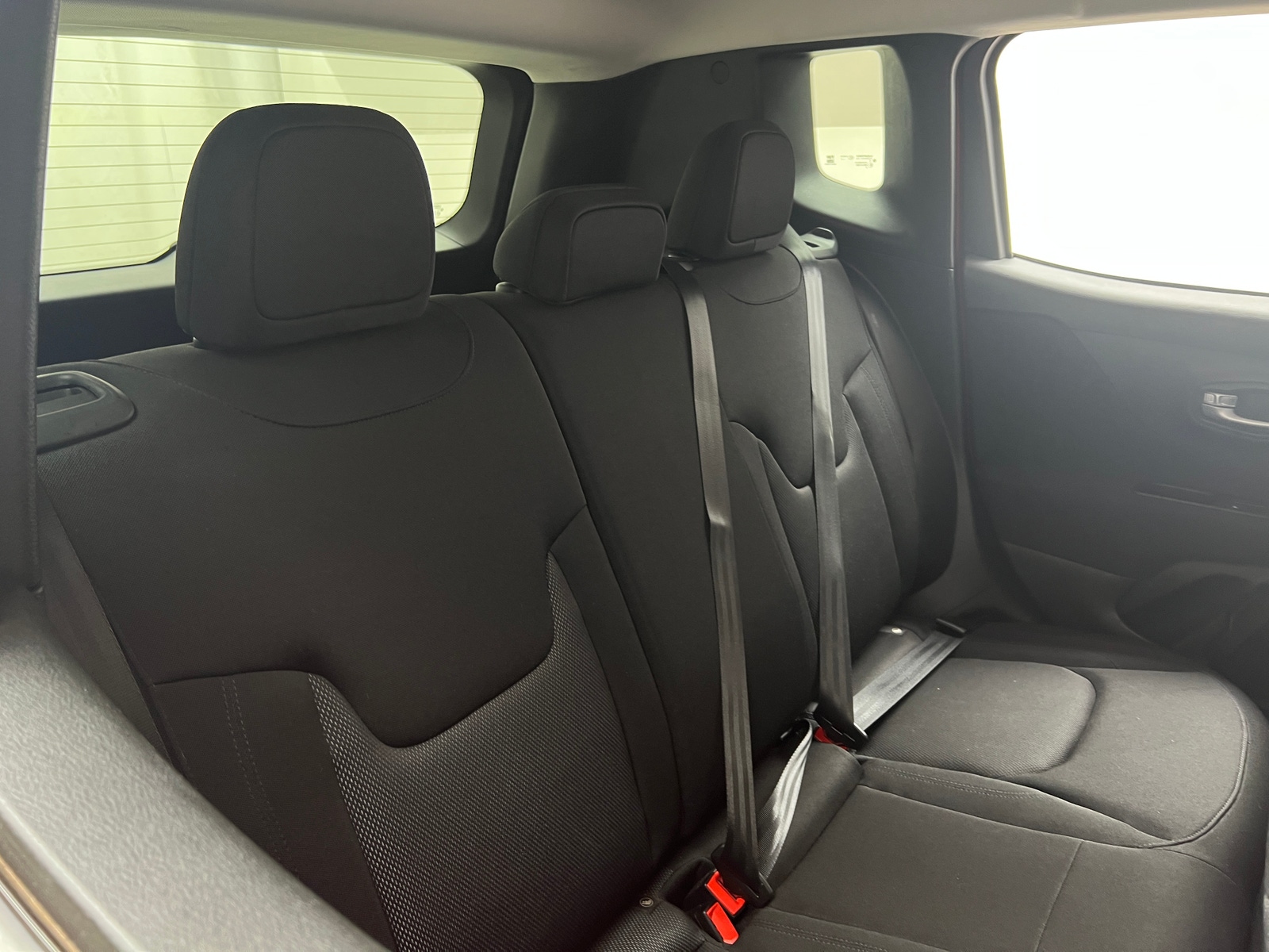 Thumbnail: 2019 Jeep Renegade - 6