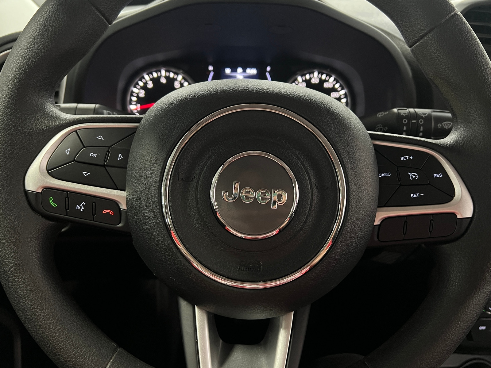 Thumbnail: 2019 Jeep Renegade - 5
