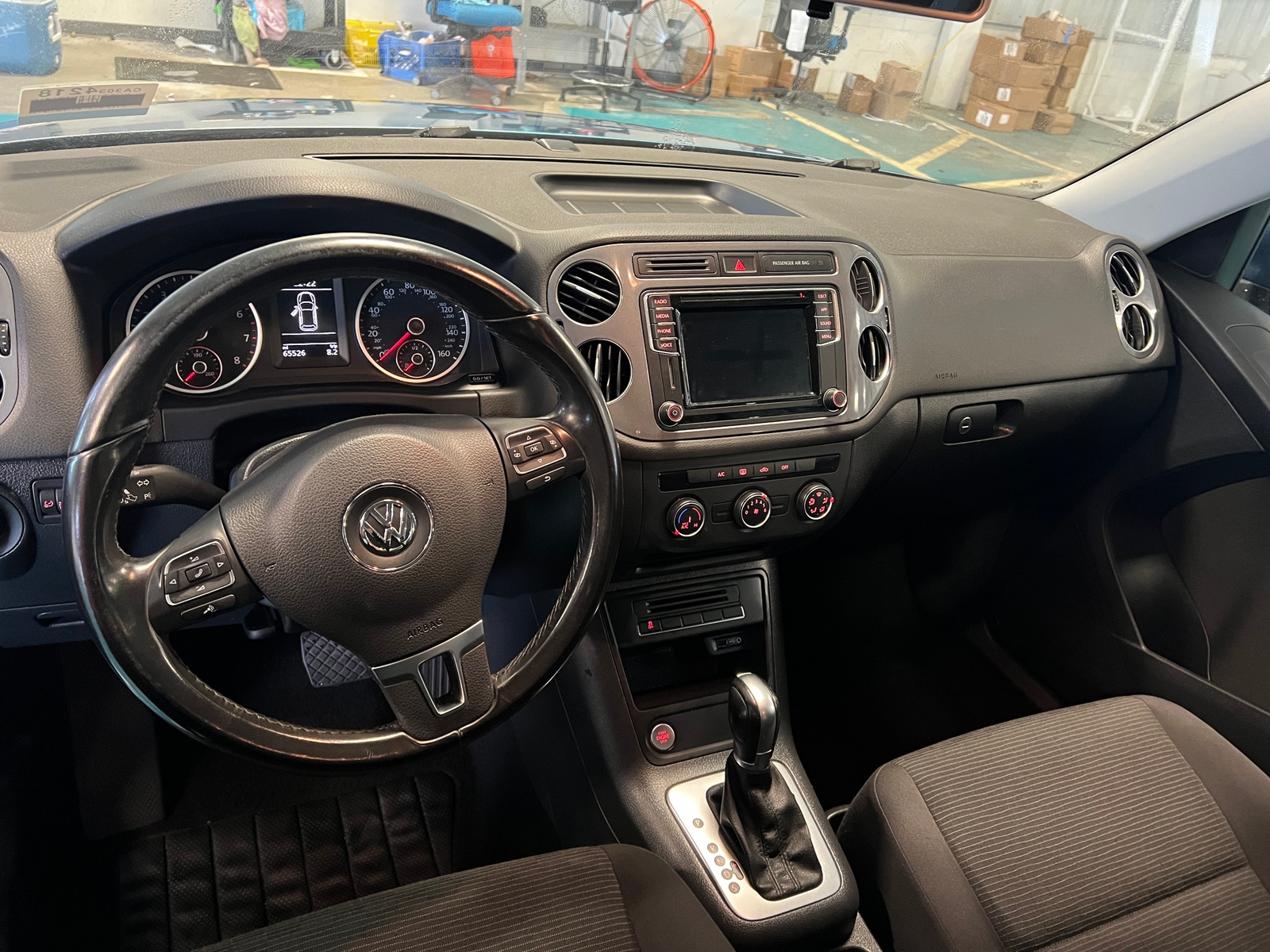 Thumbnail: 2017 Volkswagen Tiguan - 3
