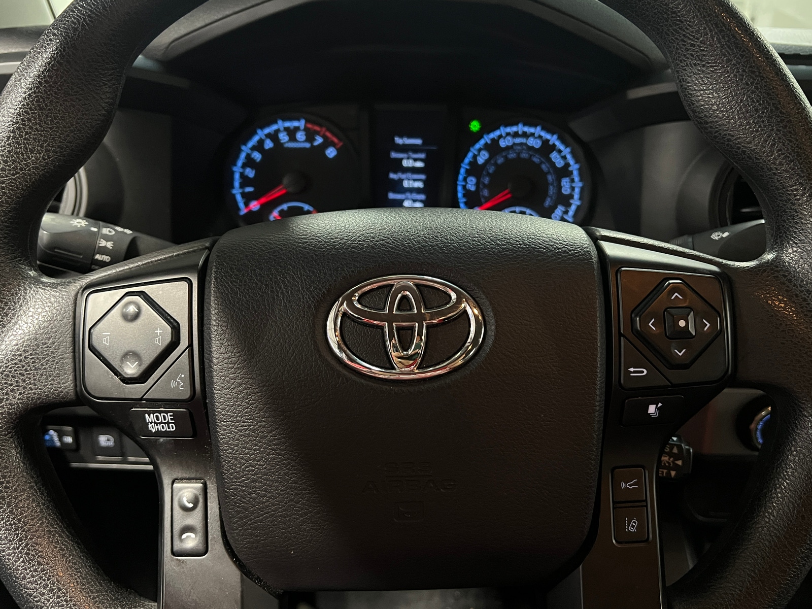Thumbnail: 2021 Toyota Tacoma - 5