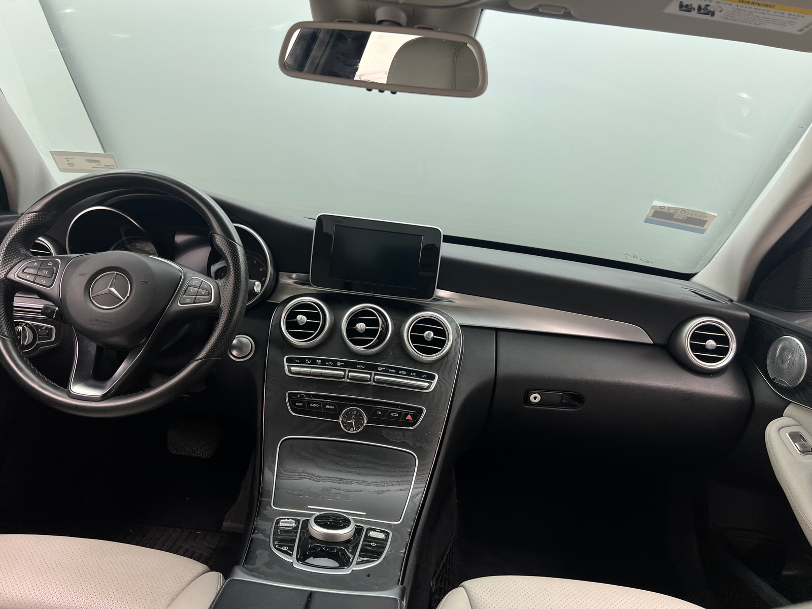 Thumbnail: 2017 Mercedes-Benz C-Class - 2