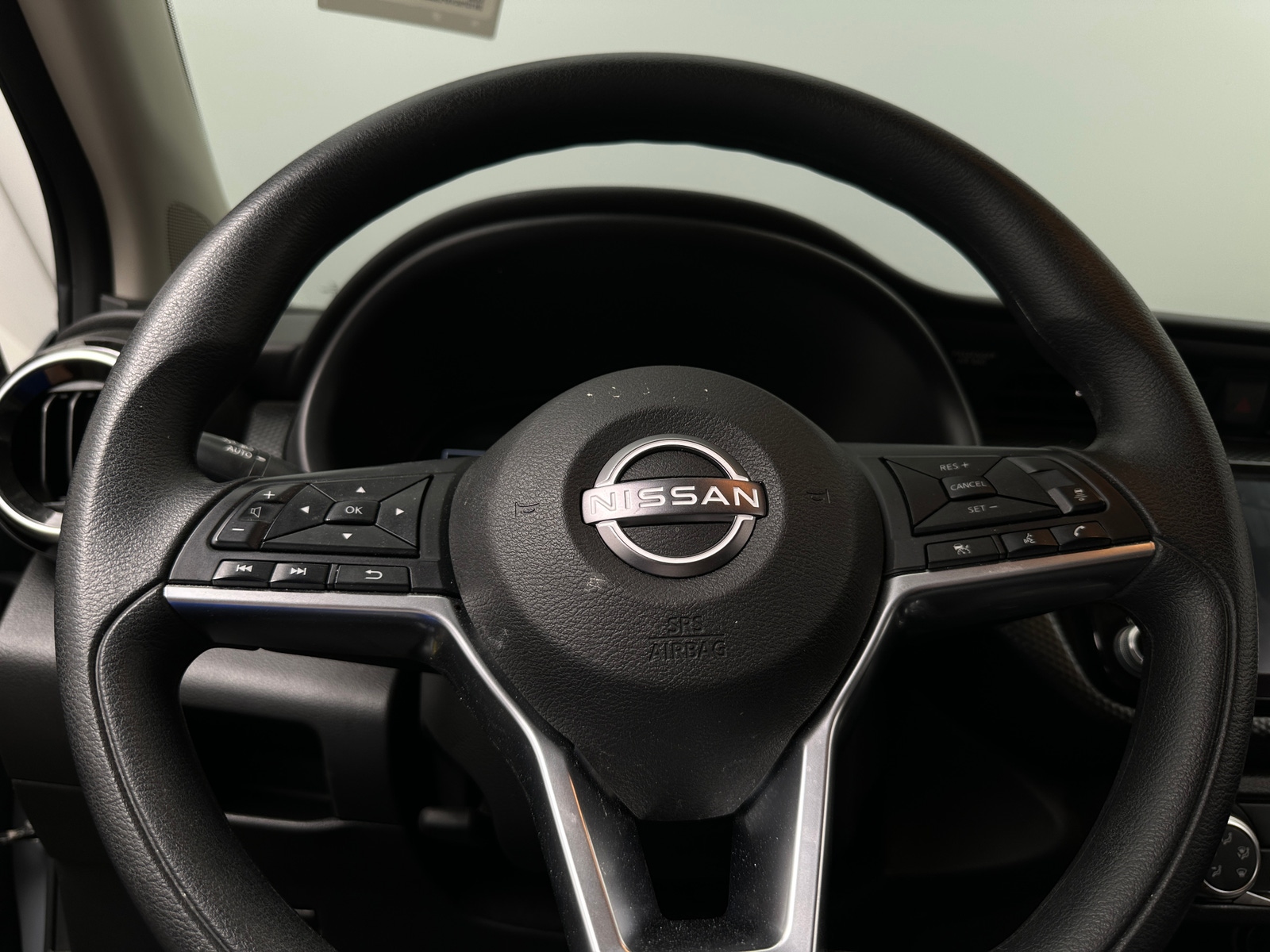 Thumbnail: 2023 Nissan Kicks - 5
