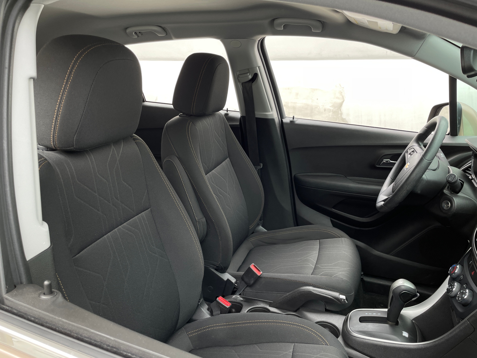 Thumbnail: 2018 Chevrolet Trax - 2