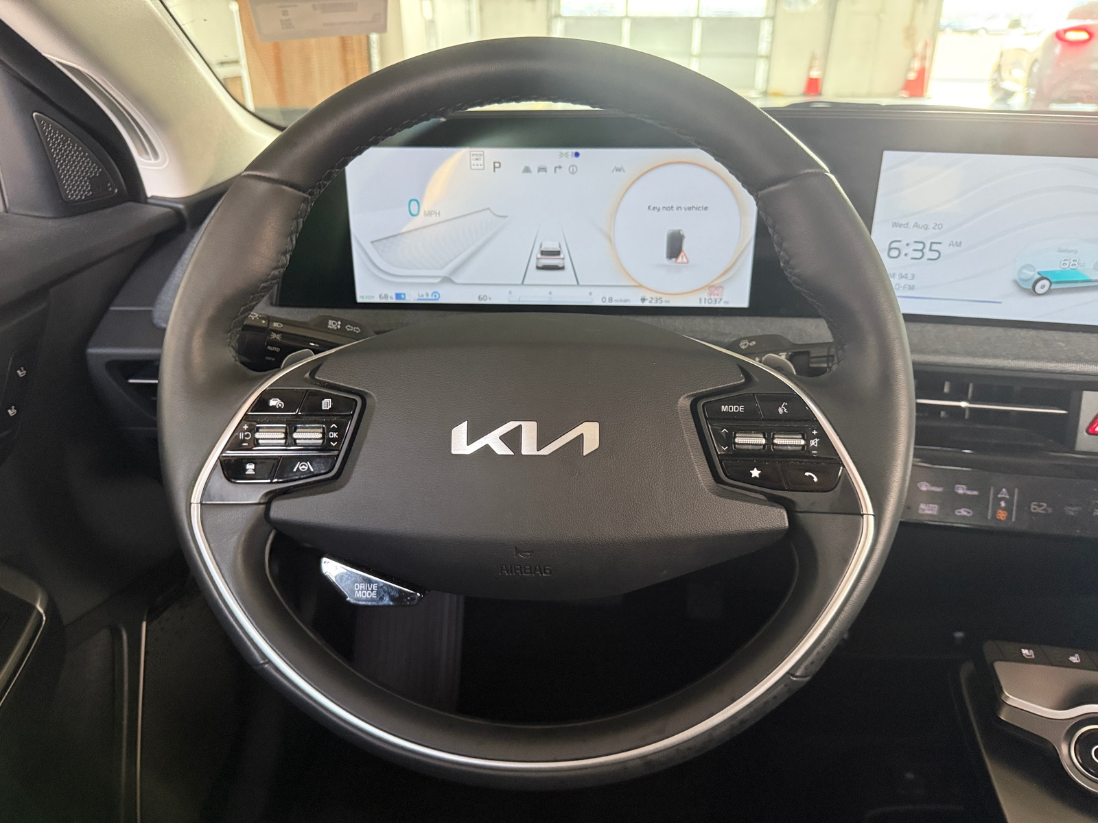 Thumbnail: 2024 Kia EV6 - 4