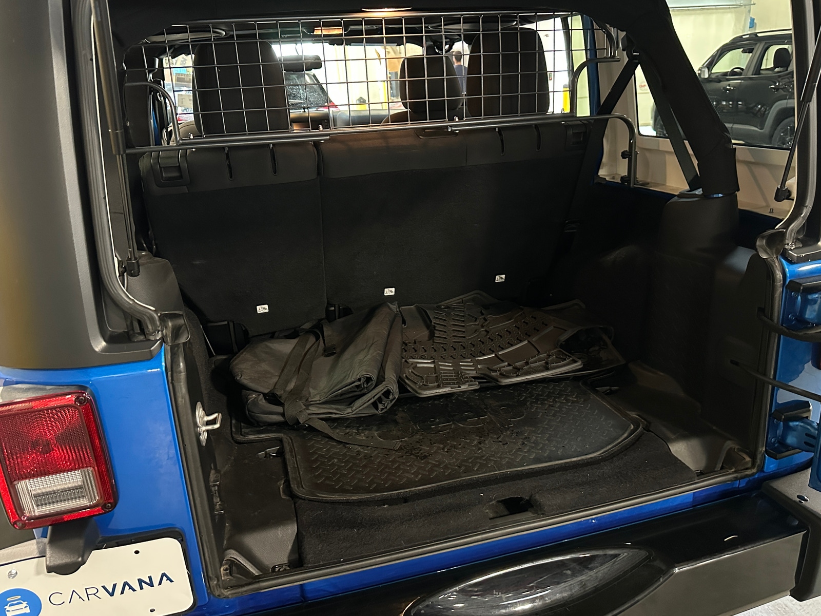 Thumbnail: 2016 Jeep Wrangler - 7