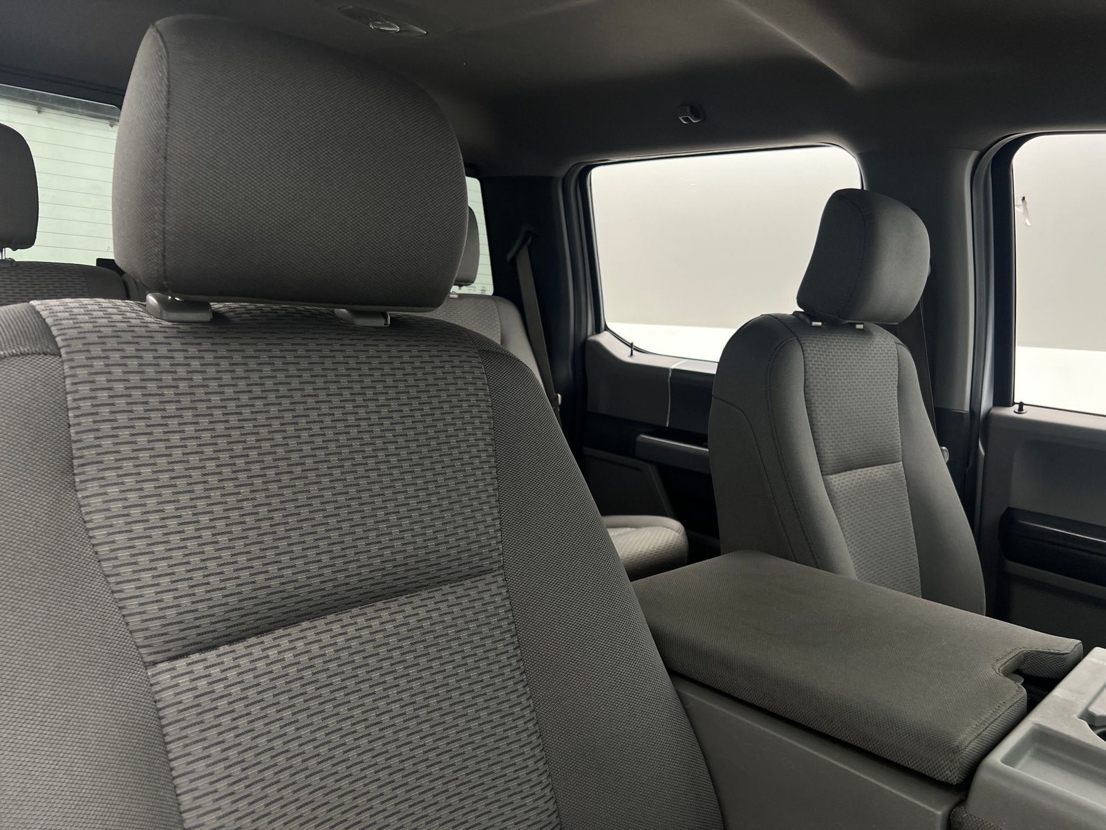 Thumbnail: 2016 Ford Econoline - 2