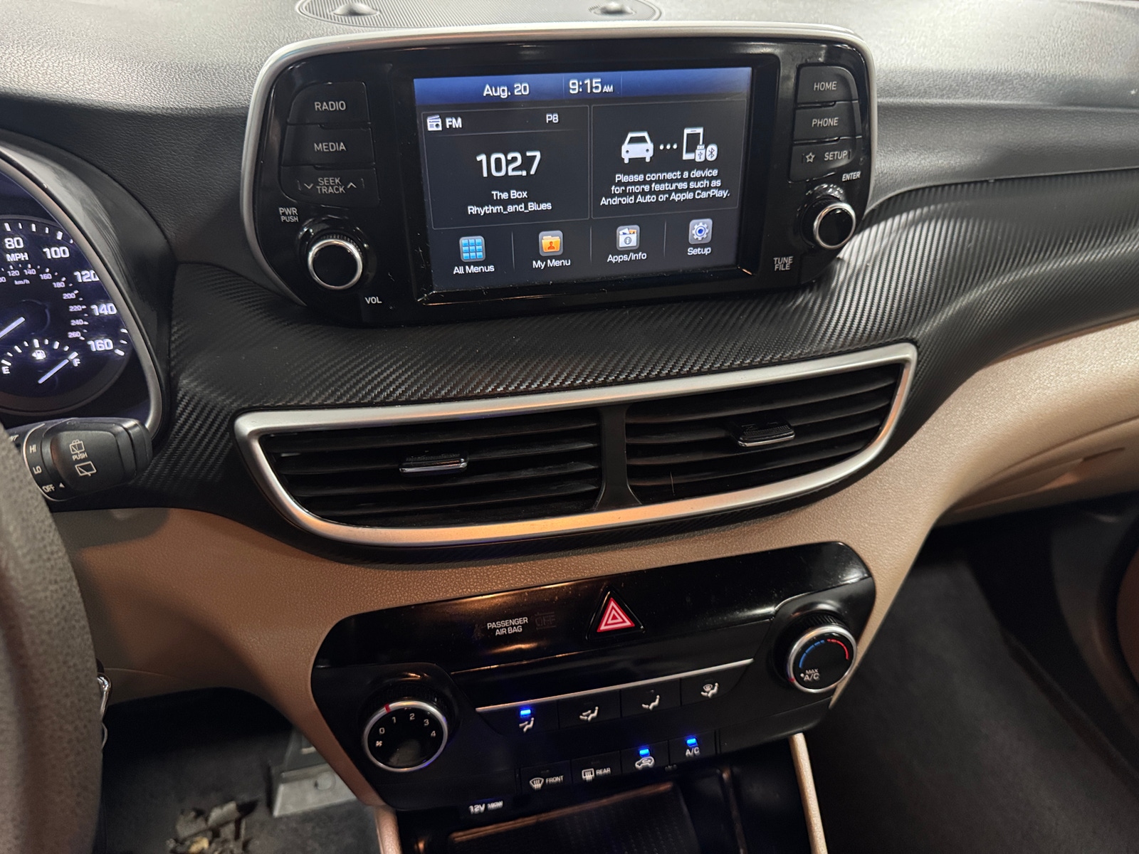 Thumbnail: 2019 Hyundai Tucson - 4