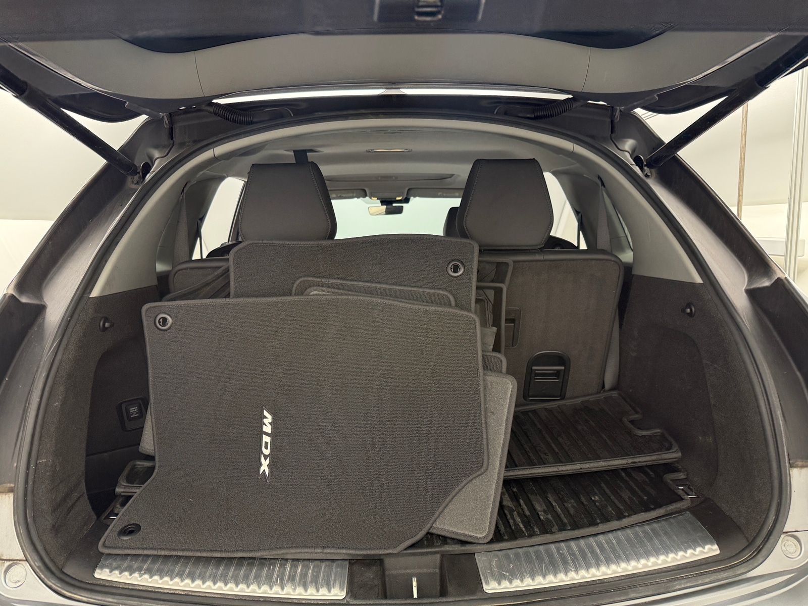Thumbnail: 2016 Acura MDX - 6
