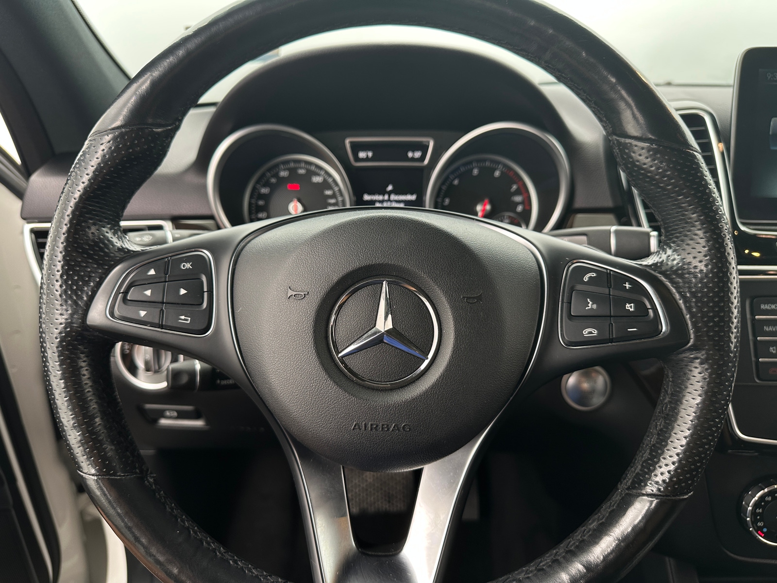 Thumbnail: 2016 Mercedes-Benz GLE - 4