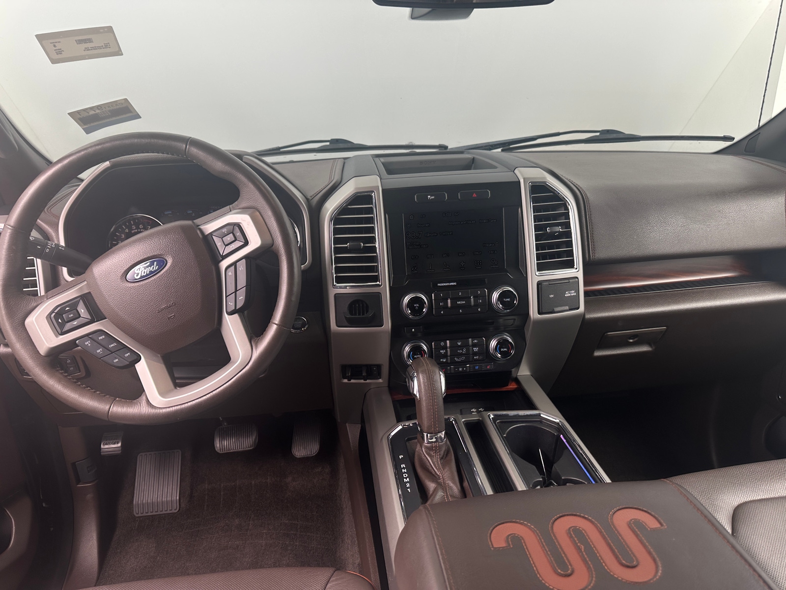 Thumbnail: 2016 Ford Econoline - 2
