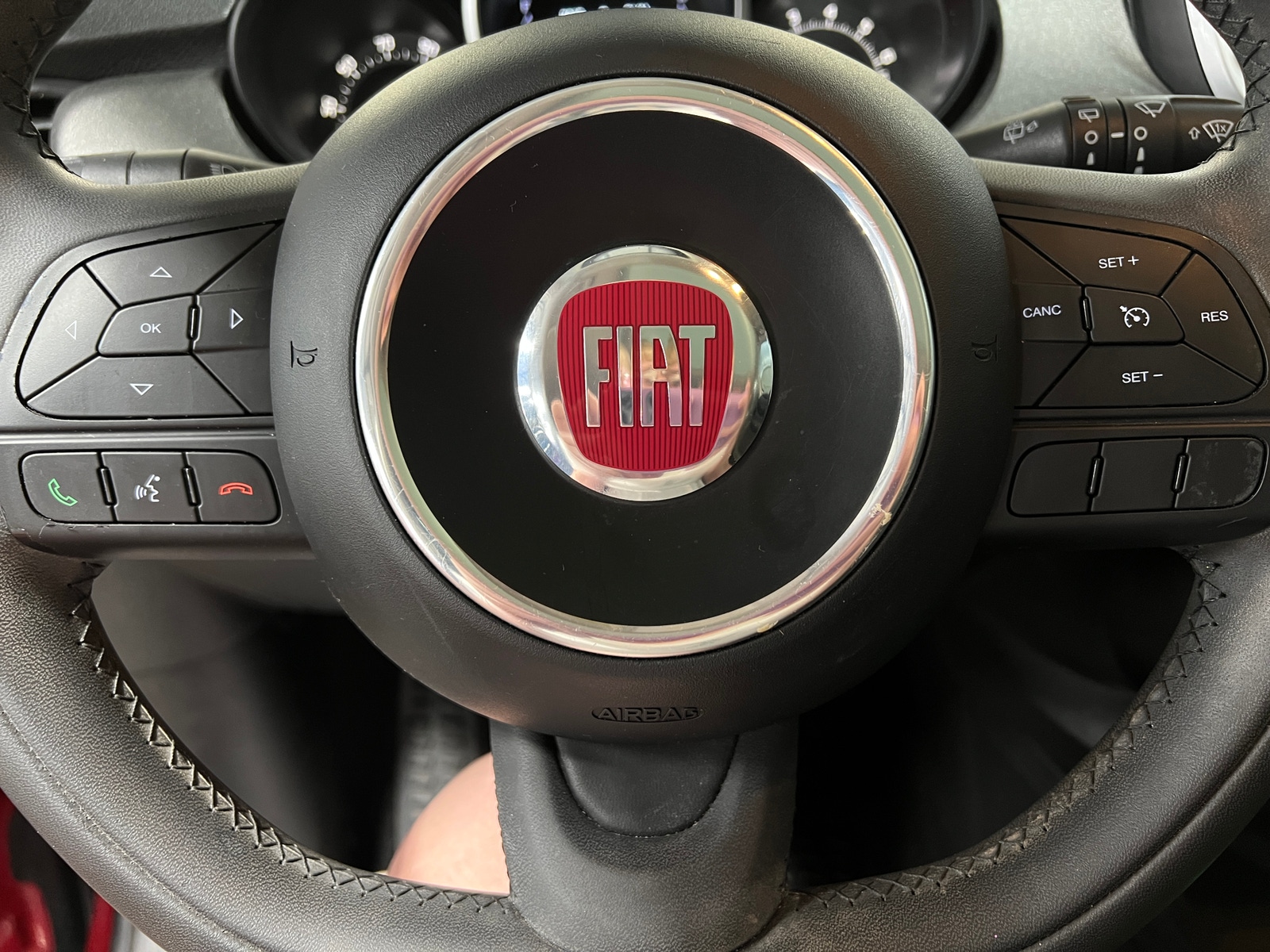 Thumbnail: 2018 Fiat 500X - 5