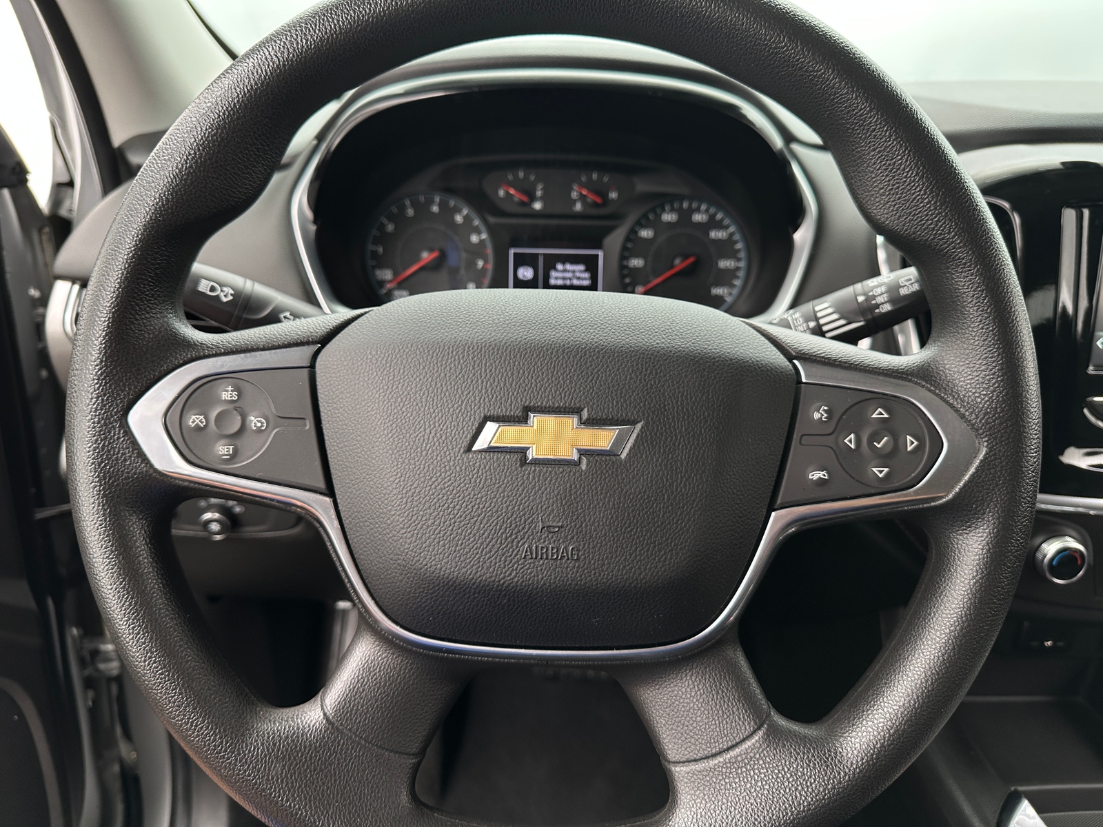 Thumbnail: 2018 Chevrolet Traverse - 5
