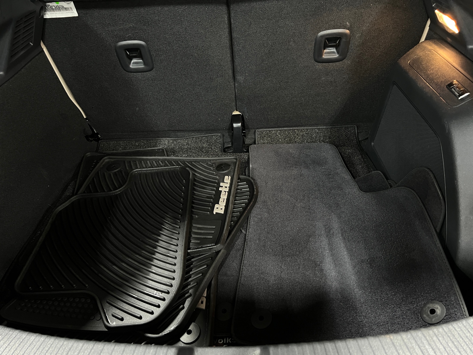 Thumbnail: 2019 Volkswagen Beetle - 6