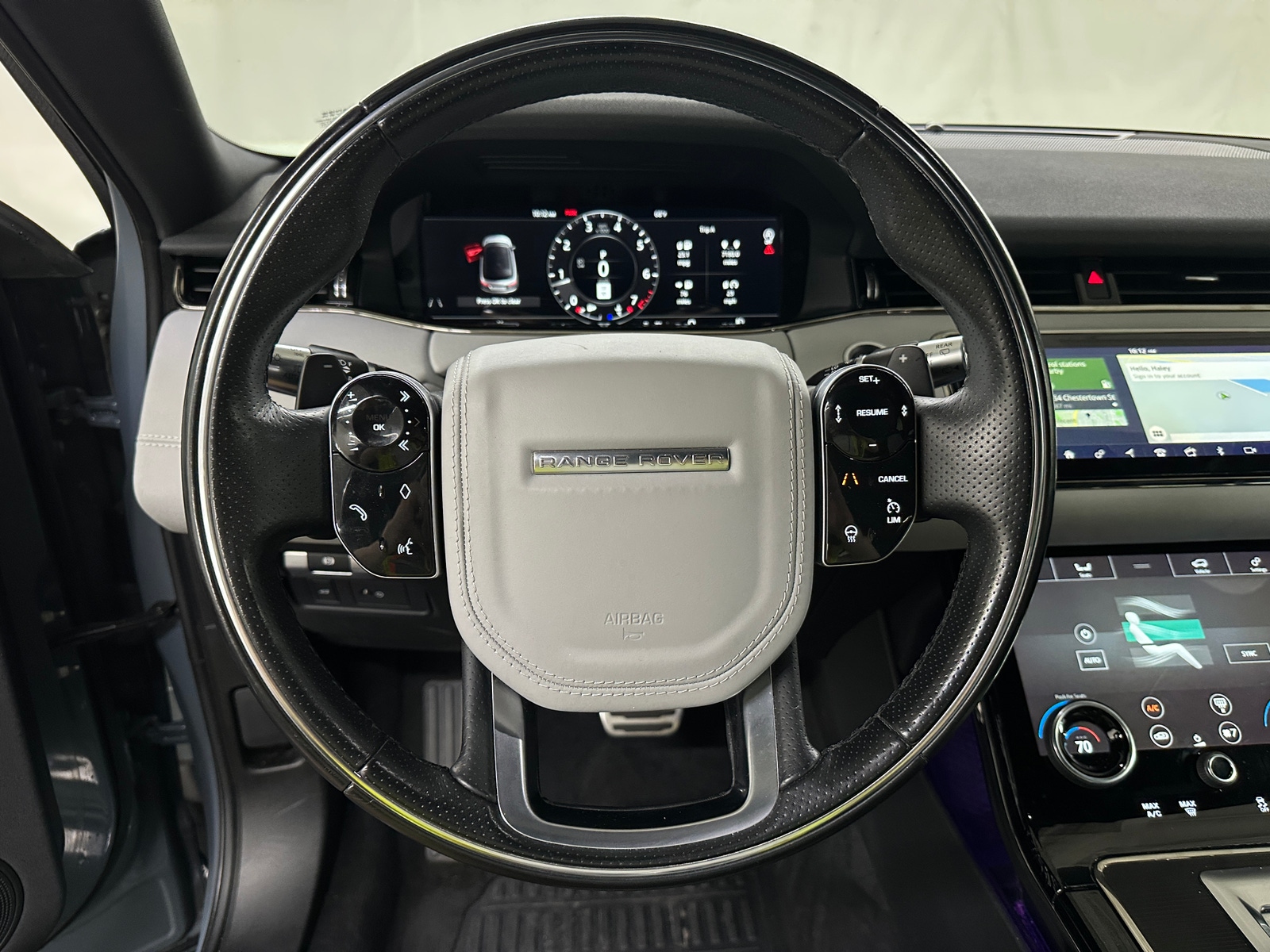 Thumbnail: 2020 Land Rover Range Rover Evoque - 4
