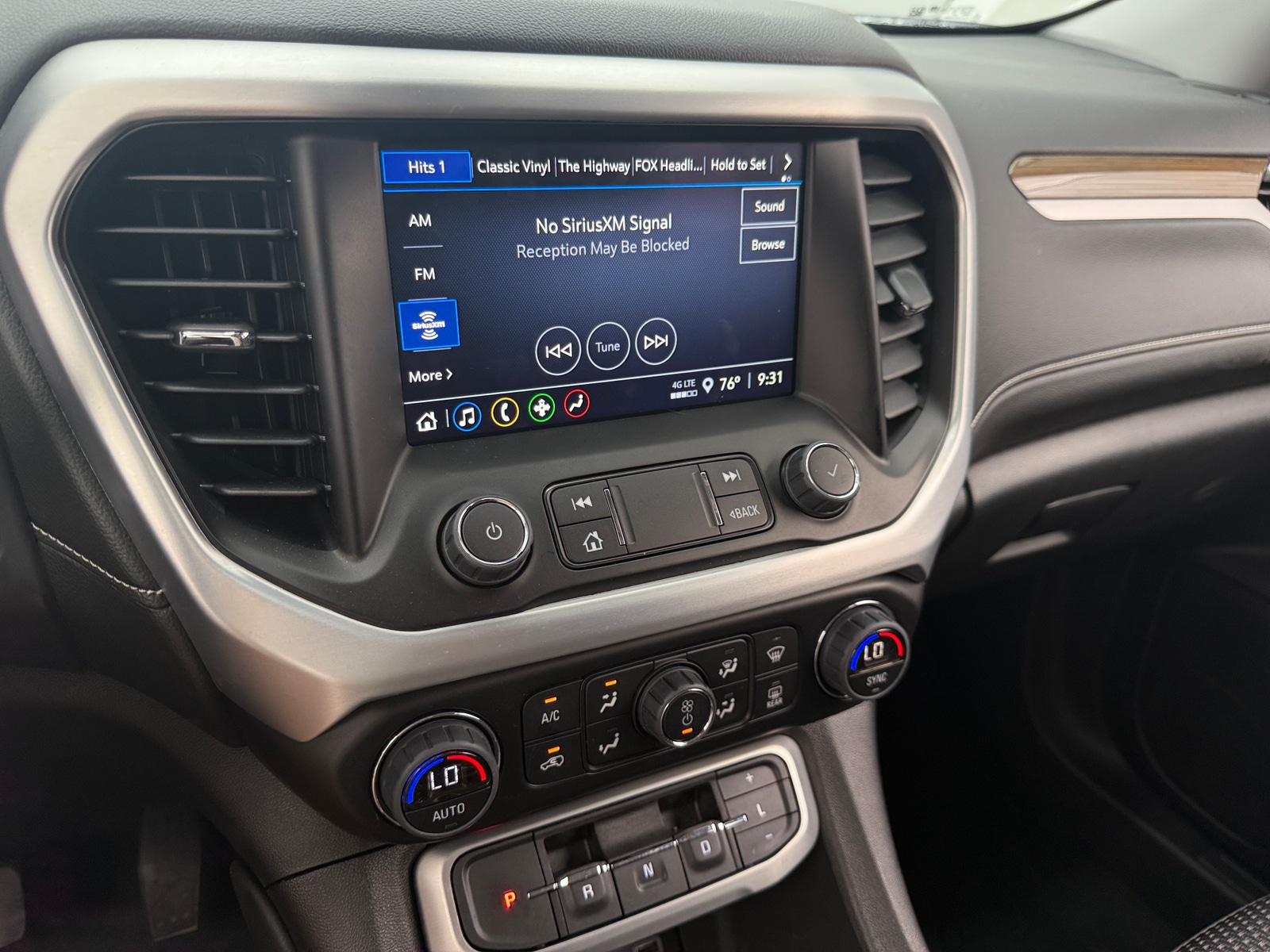 Thumbnail: 2023 GMC Acadia - 4