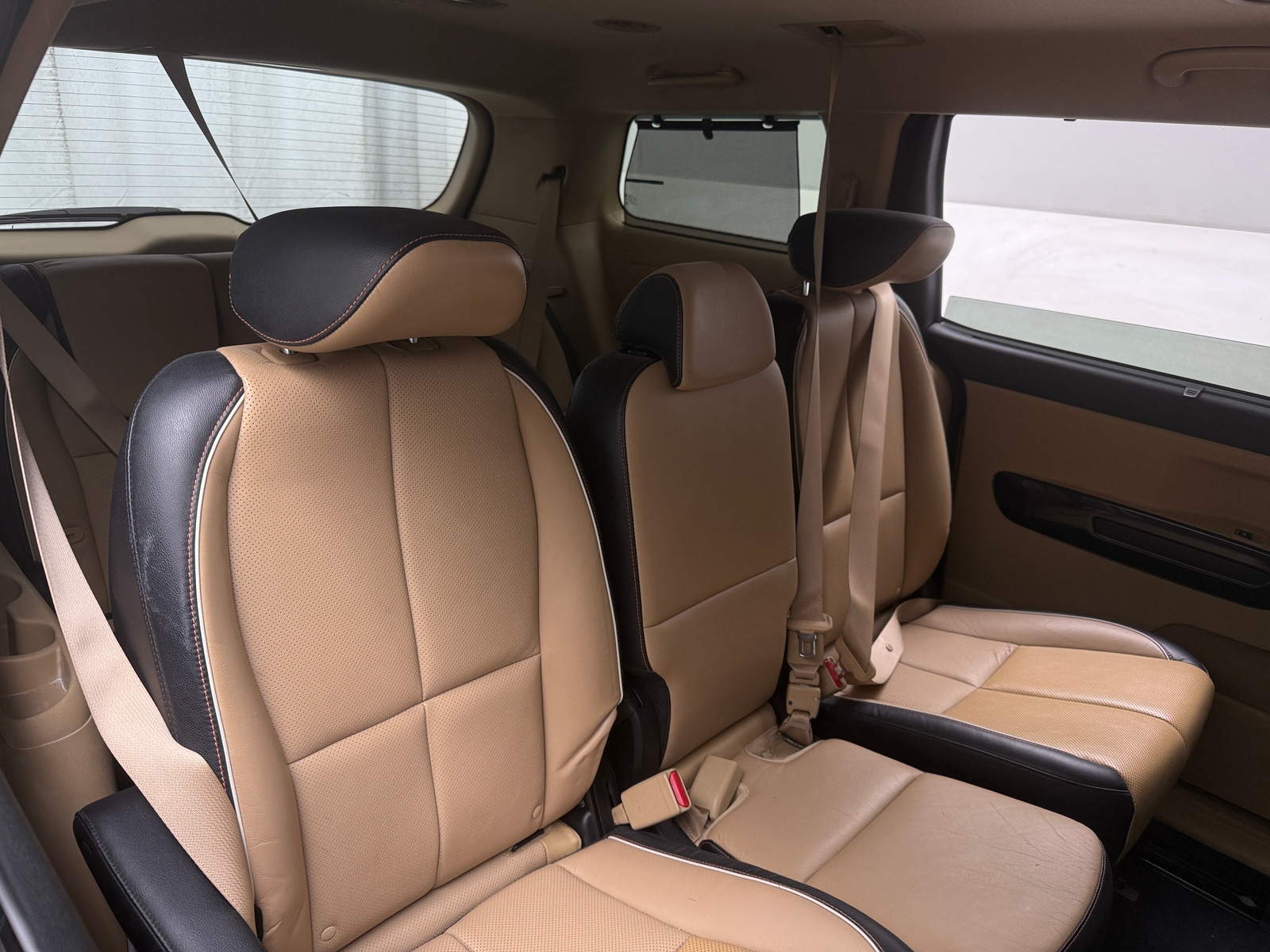 Thumbnail: 2017 Kia Sedona - 6