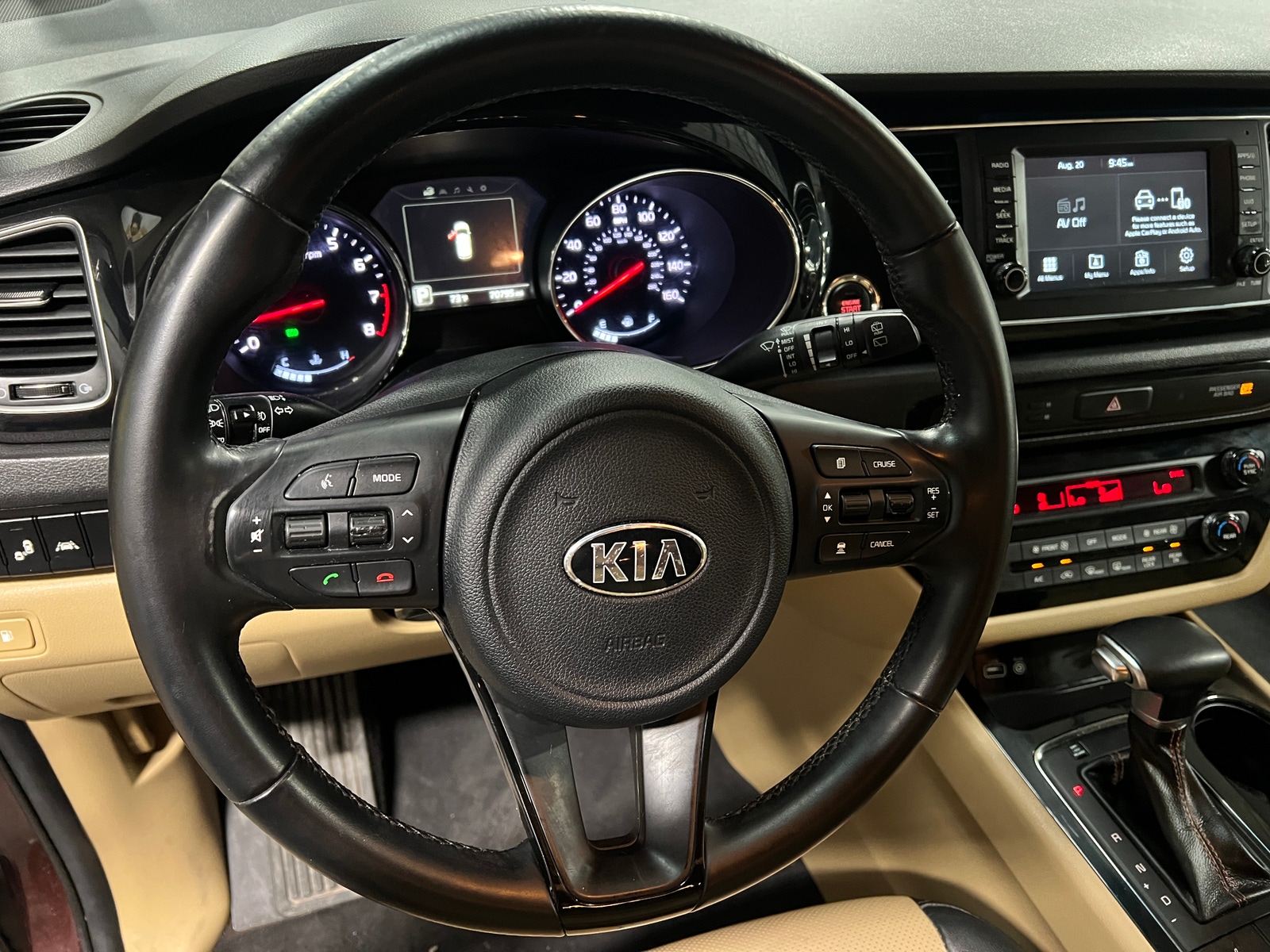 Thumbnail: 2017 Kia Sedona - 5